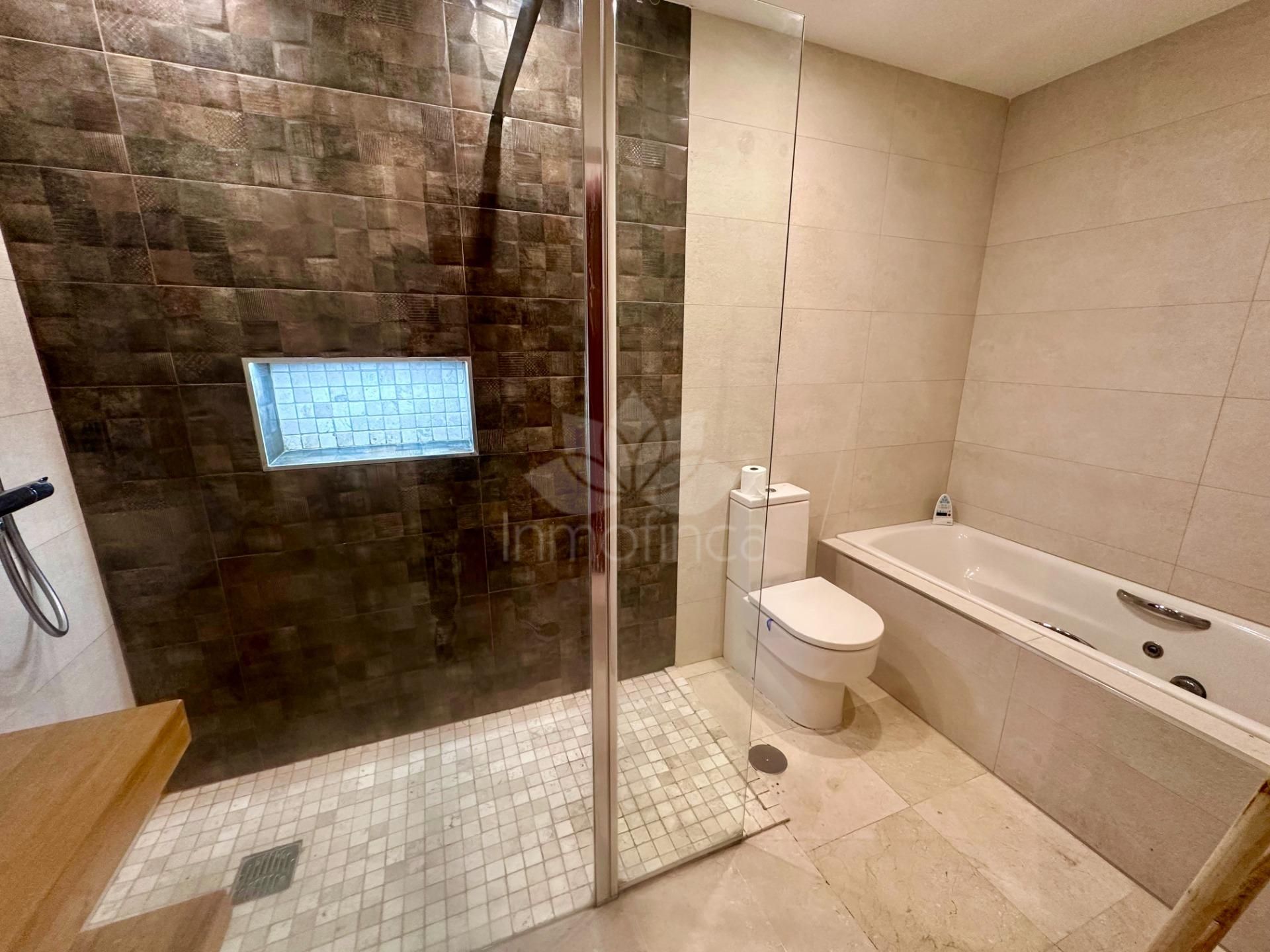 Town House in Azata Golf, Estepona