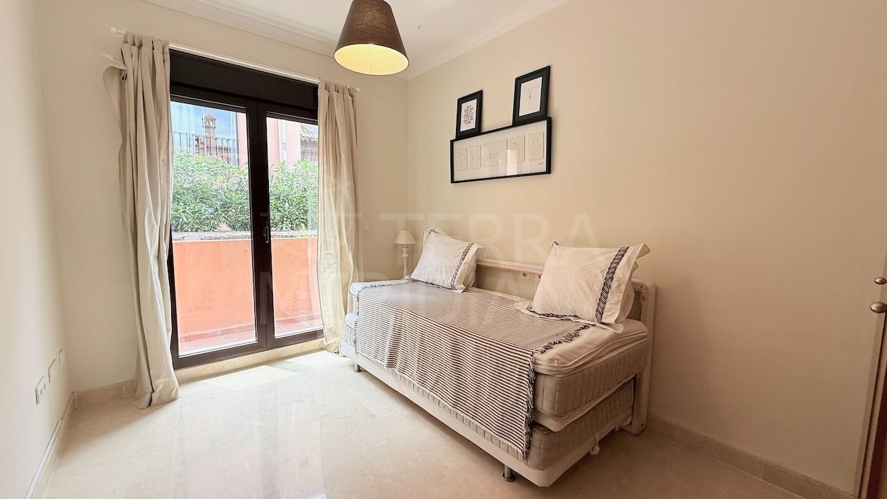 Town House in Azata Golf, Estepona