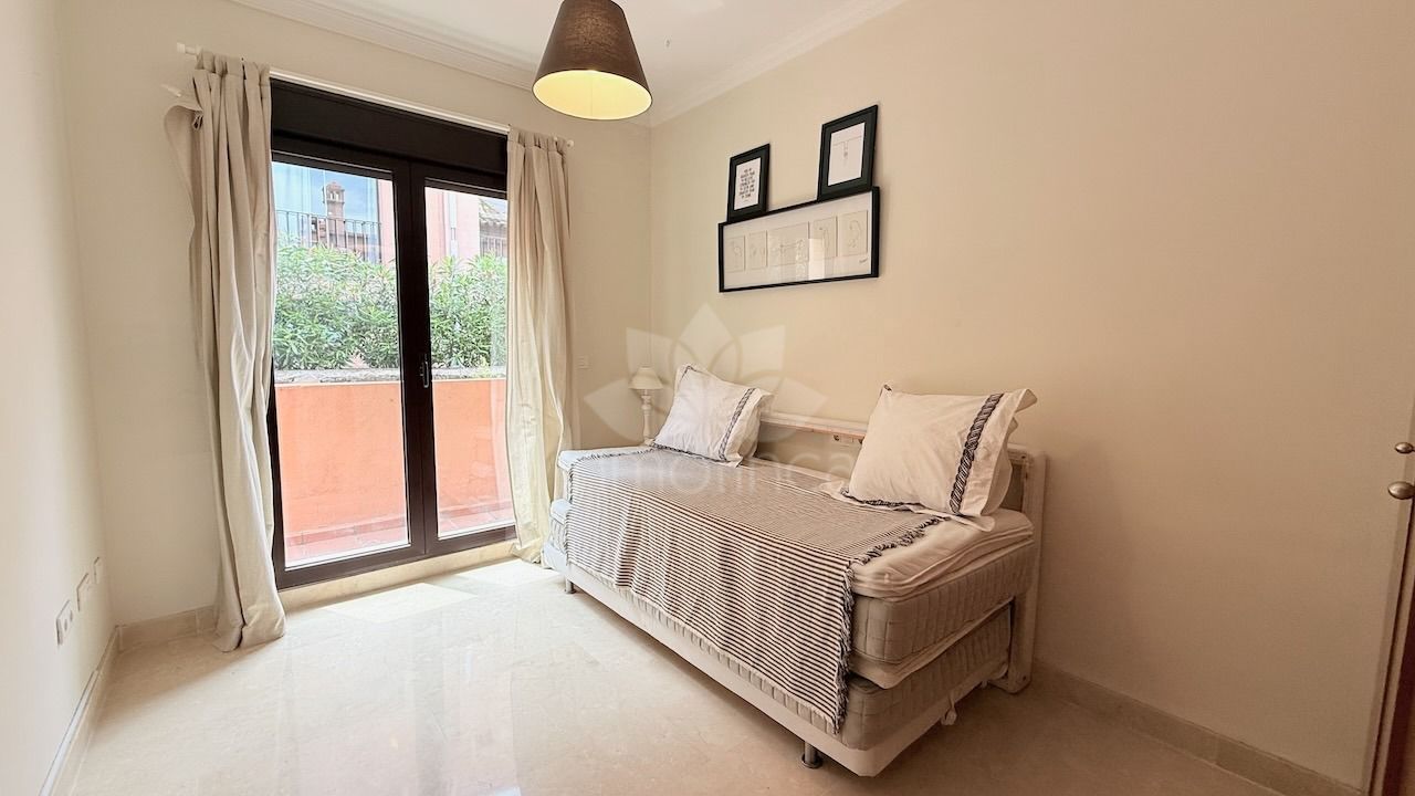 Town House in Azata Golf, Estepona