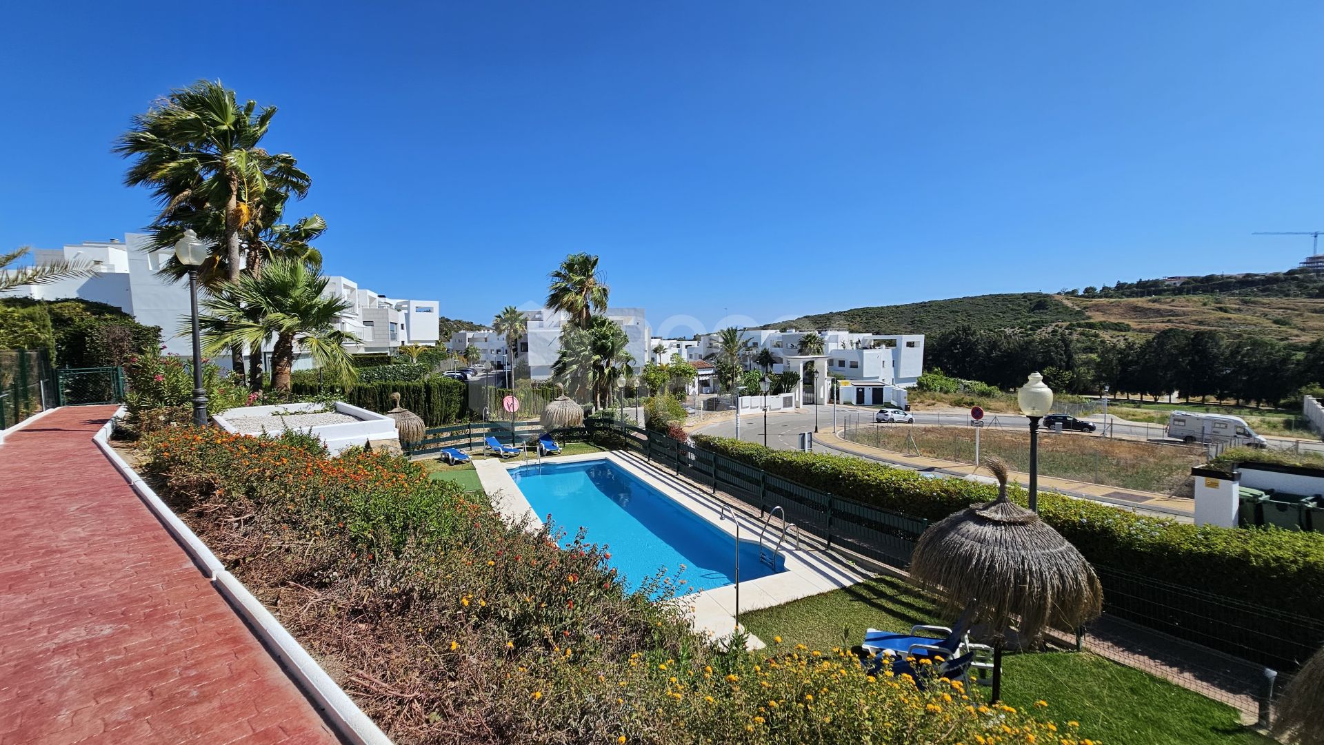 2 bedroom ground floor apartment with private garden for sale in Casares Green