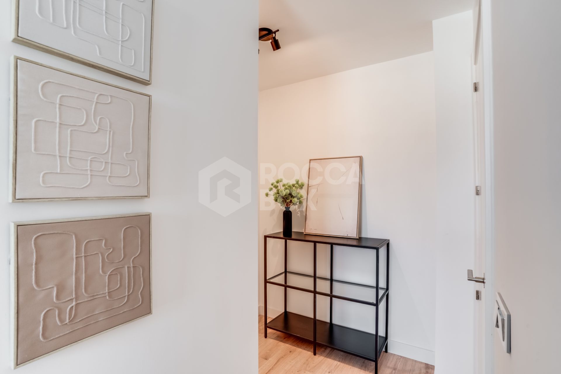 Modern Apartment in Malaga Urban Sky Tower – 25th Floor with Stunning City Views