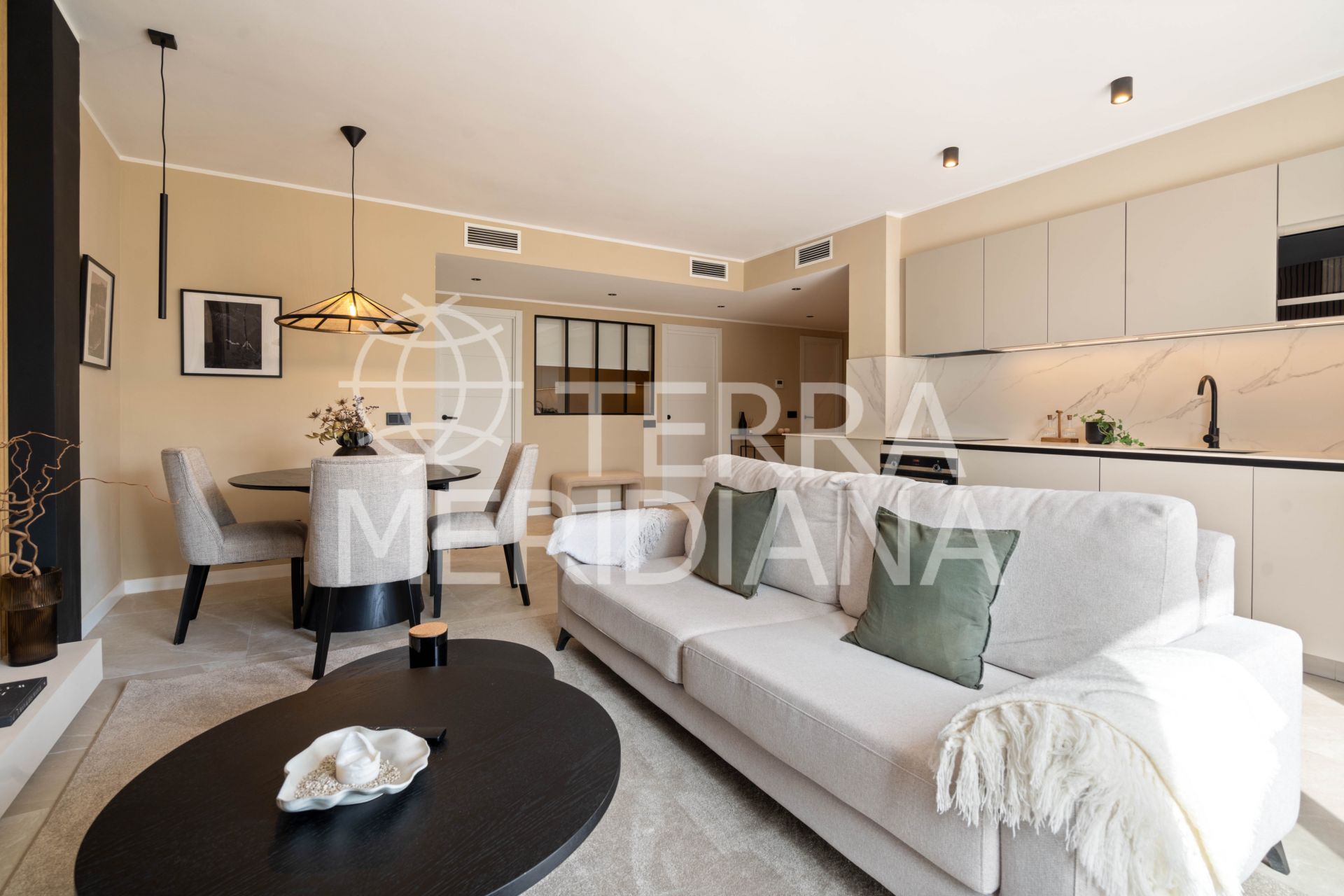 Apartment in Jardines de Andalucia, Marbella
