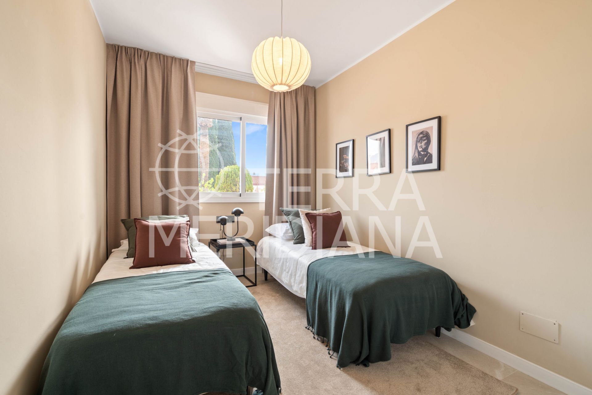 Apartment in Jardines de Andalucia, Marbella
