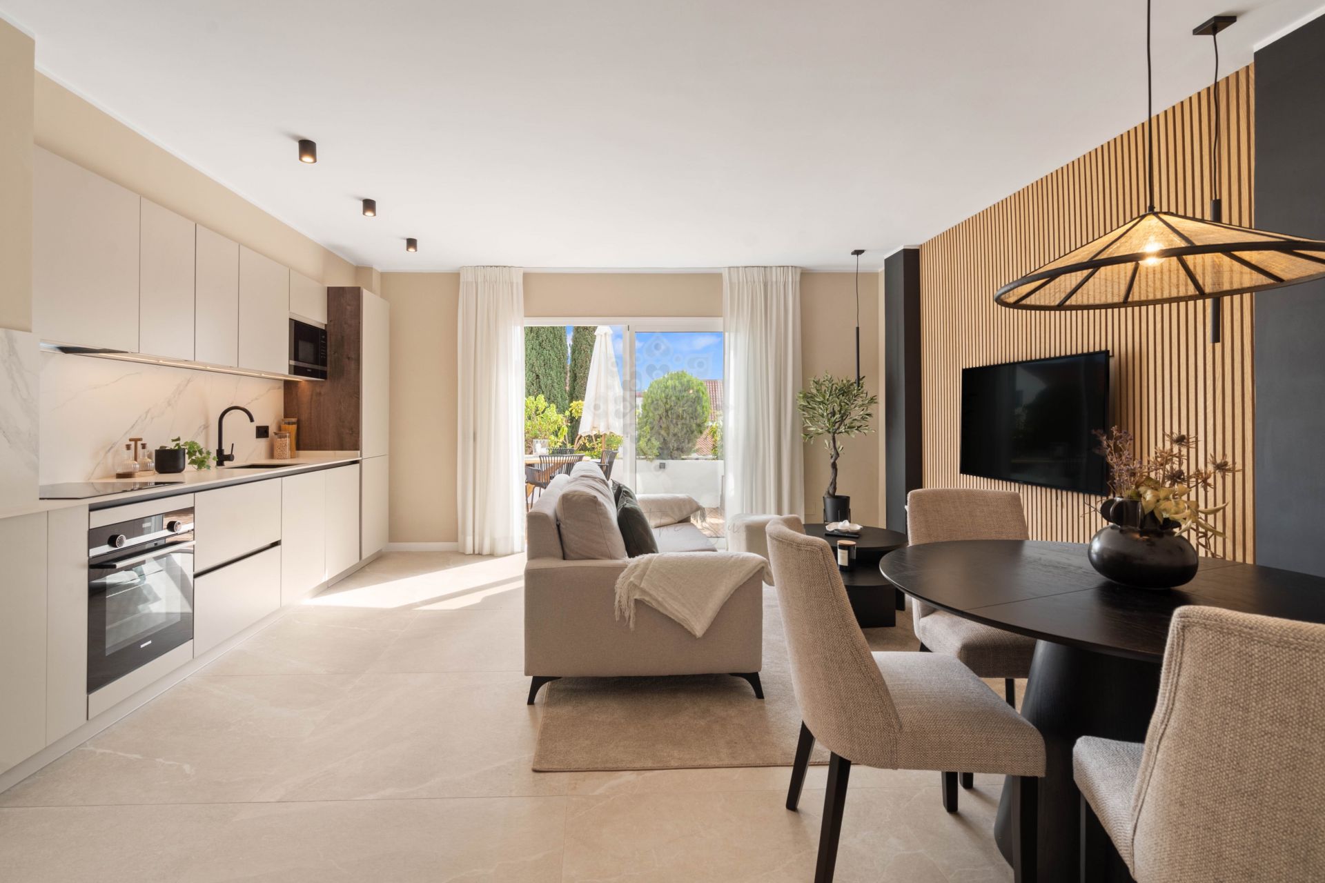 Apartment in Jardines de Andalucia, Marbella