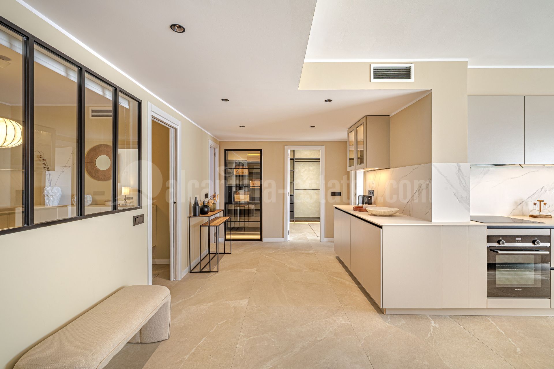 Apartamento en Jardines de Andalucia, Marbella