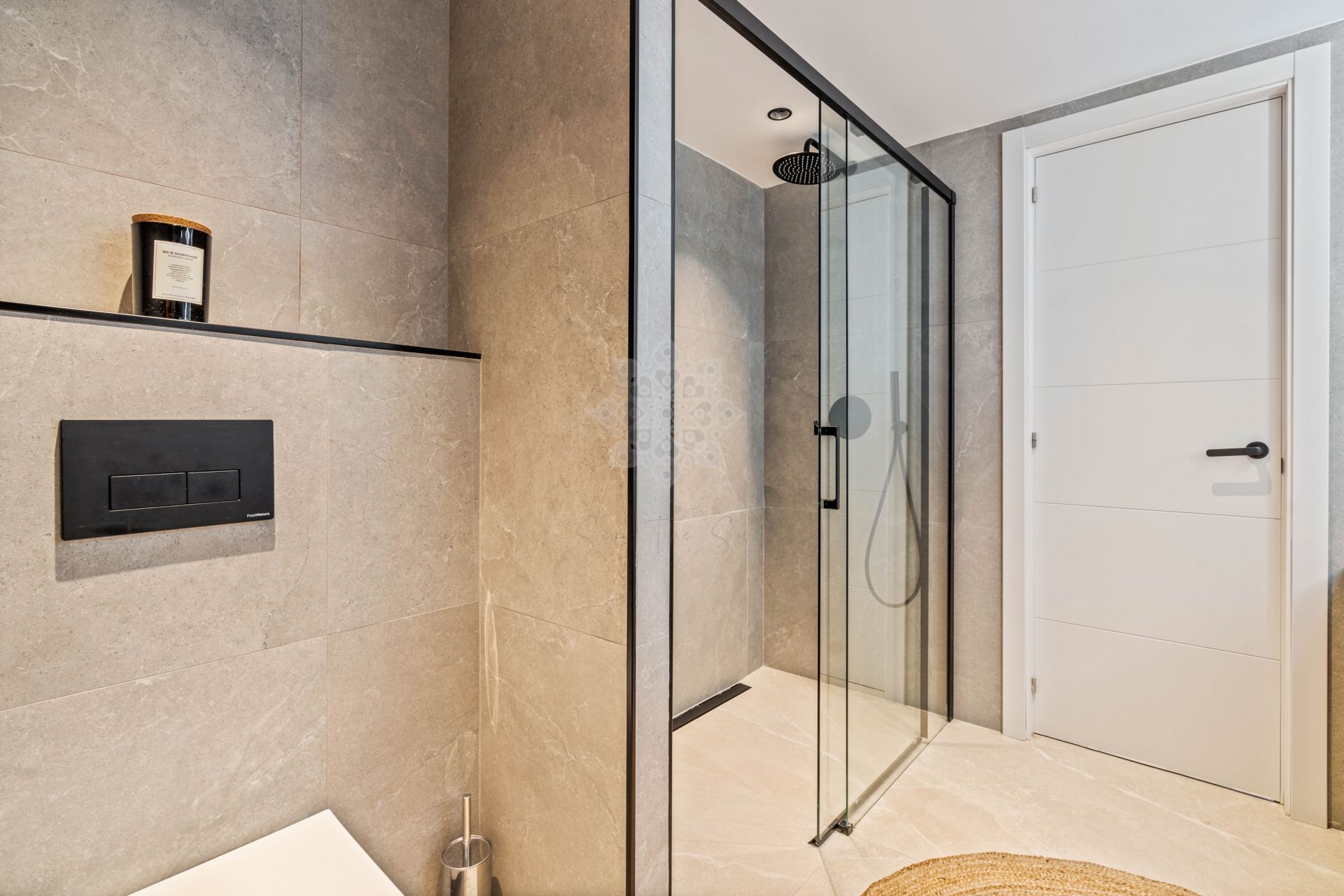 Apartment in Jardines de Andalucia, Marbella