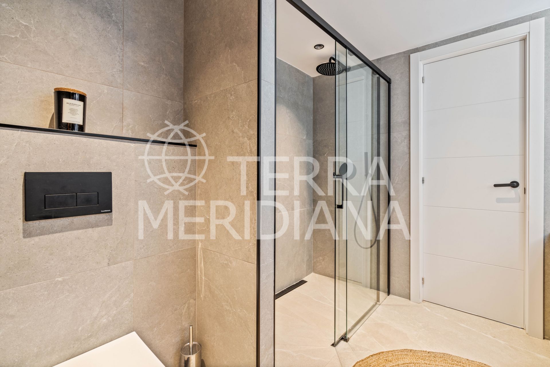 Apartment in Jardines de Andalucia, Marbella