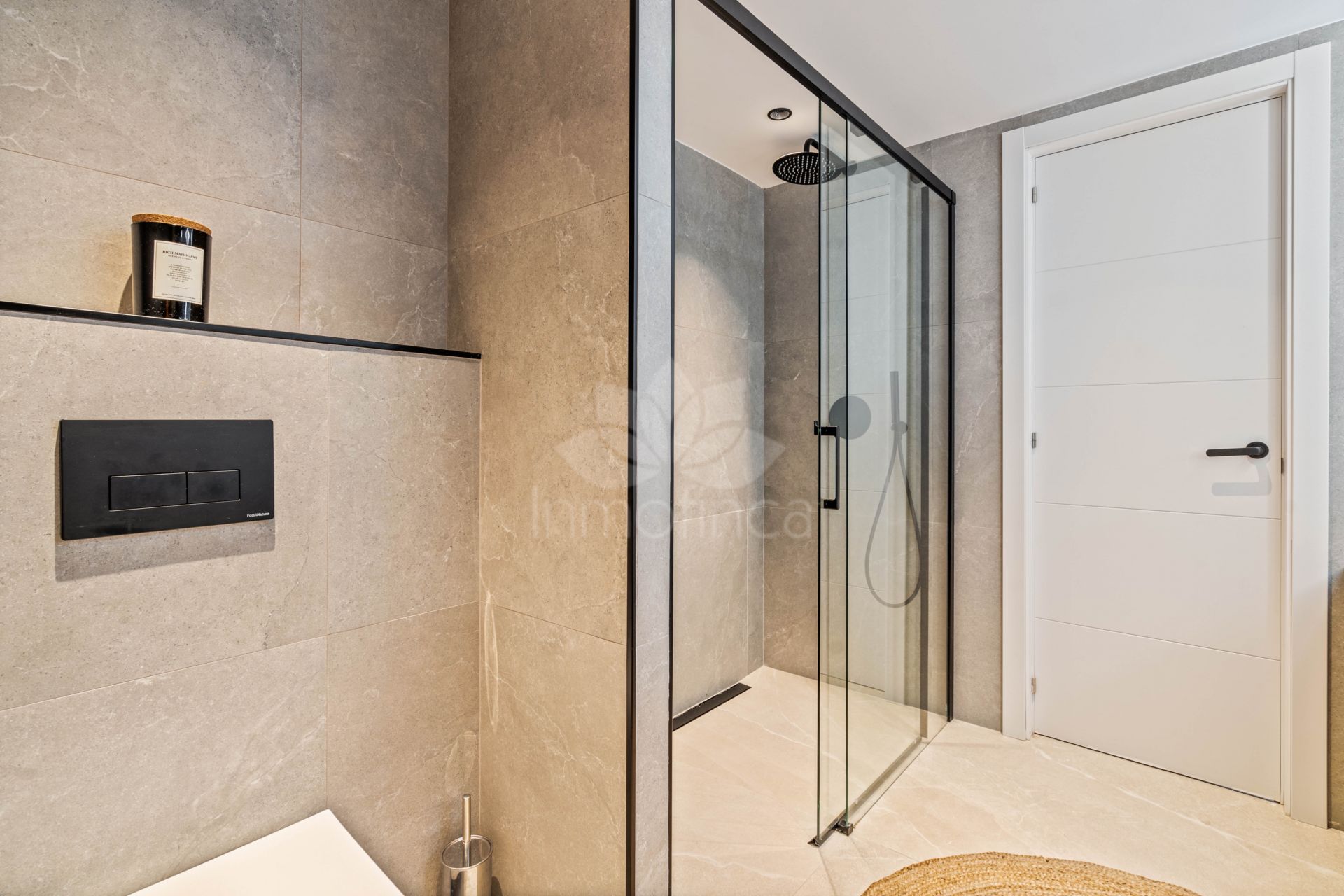 Apartamento en Jardines de Andalucia, Marbella