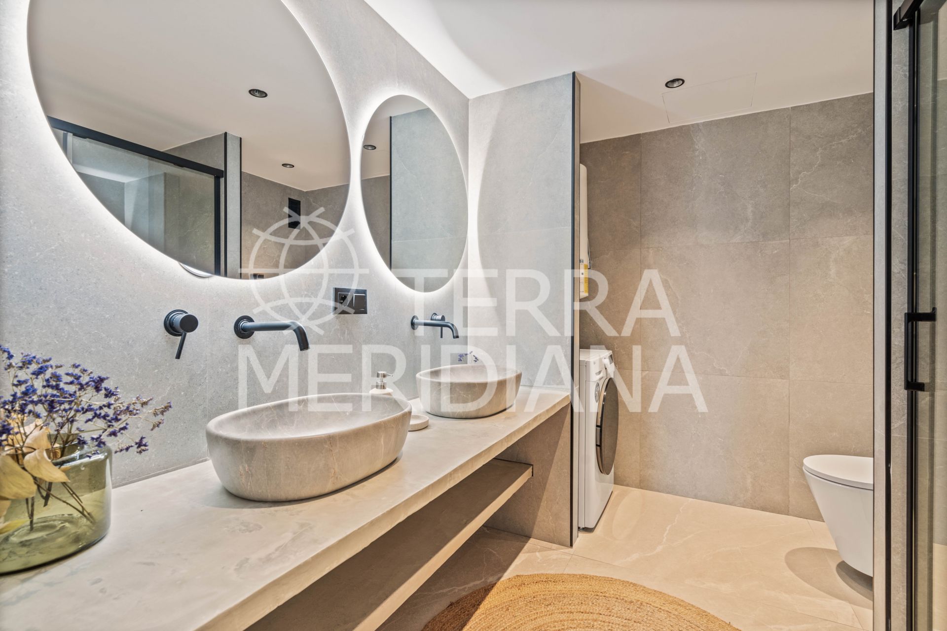 Apartment in Jardines de Andalucia, Marbella