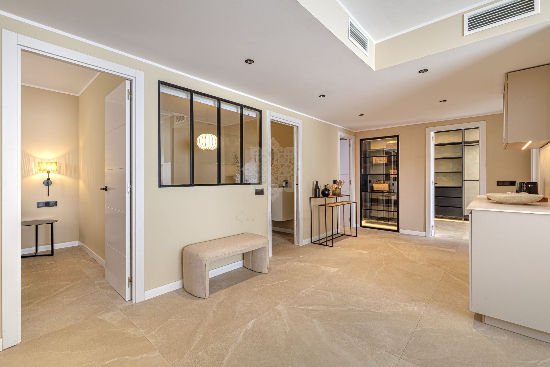 Apartamento en Jardines de Andalucia, Marbella