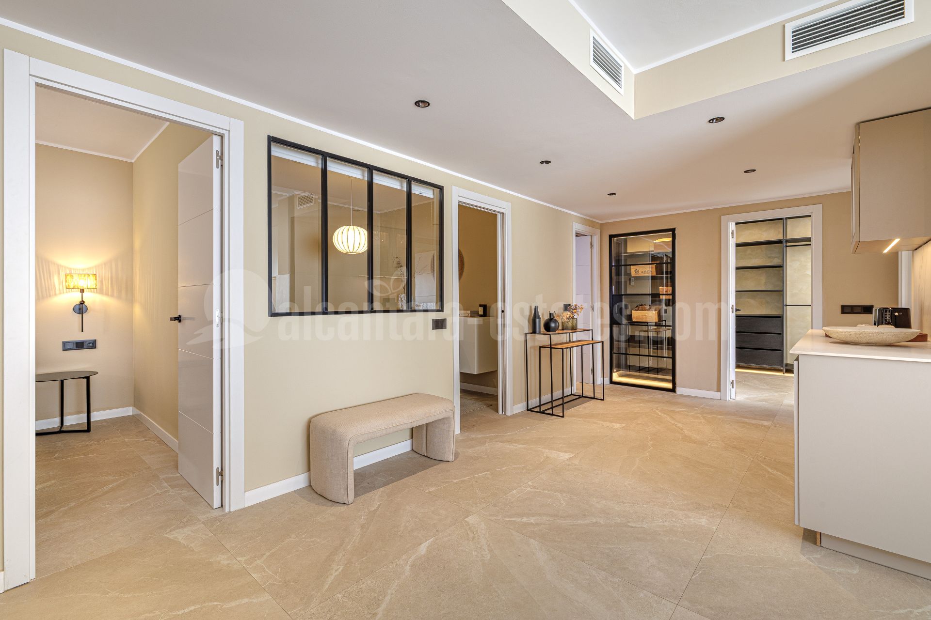 Apartamento en Jardines de Andalucia, Marbella