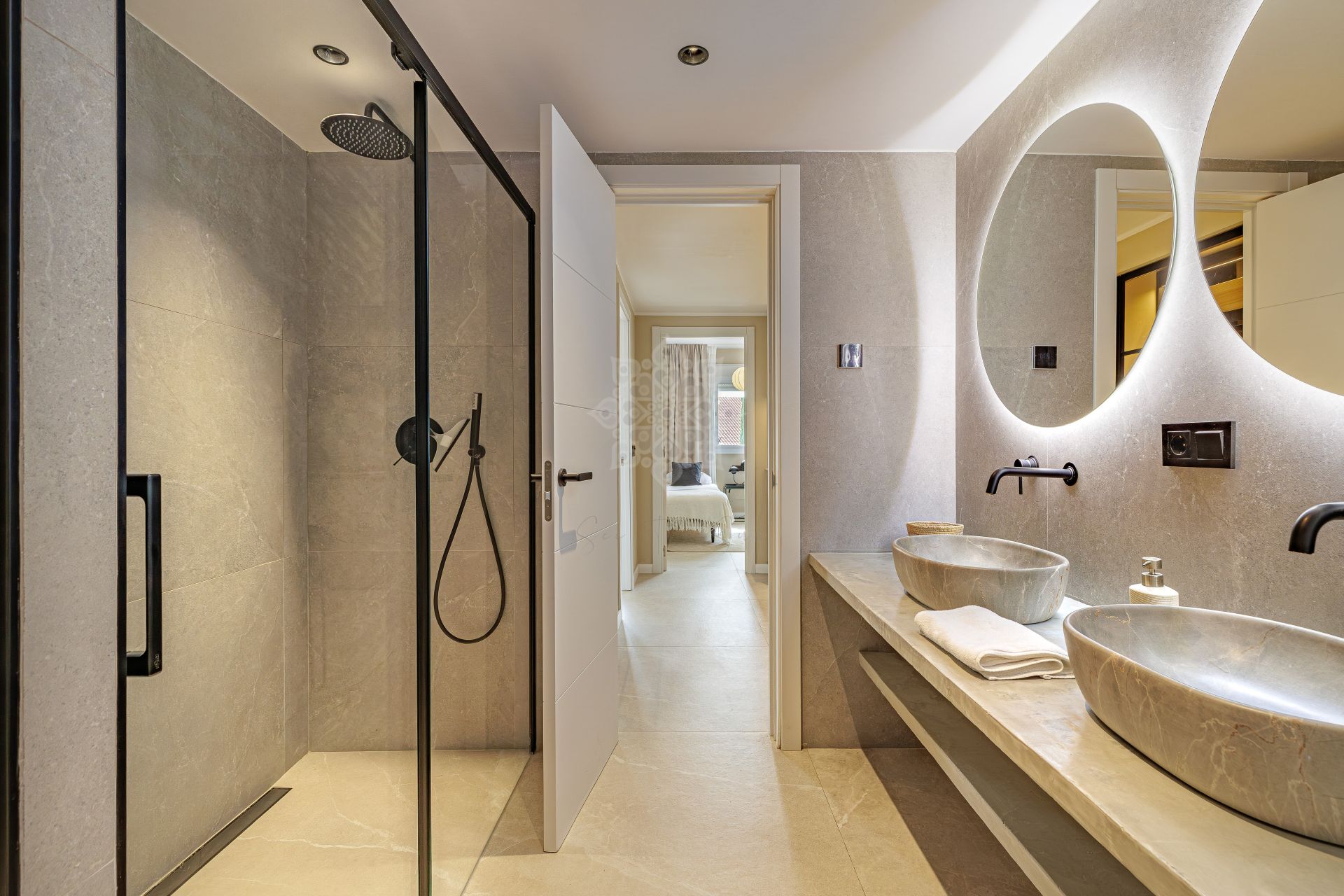Apartamento en Jardines de Andalucia, Marbella