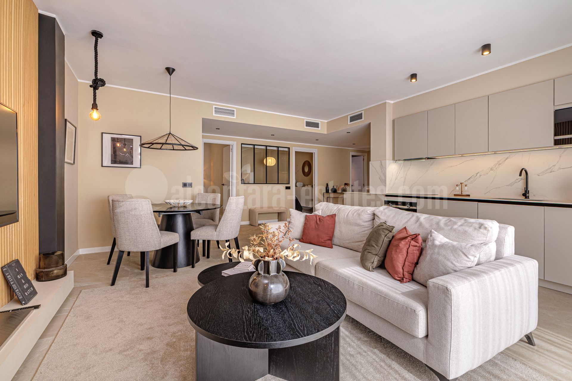 Apartamento en Jardines de Andalucia, Marbella