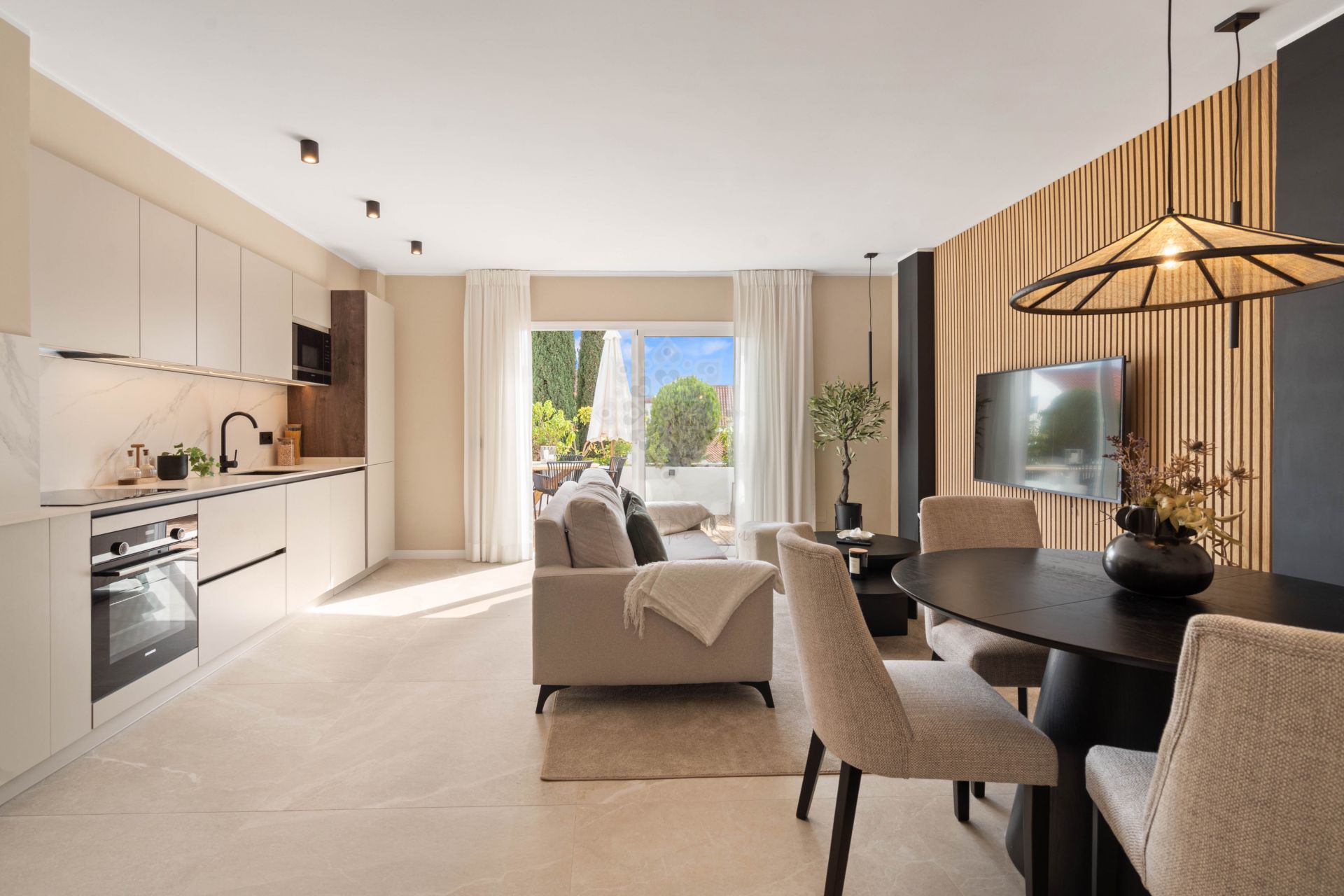 Apartment in Jardines de Andalucia, Marbella