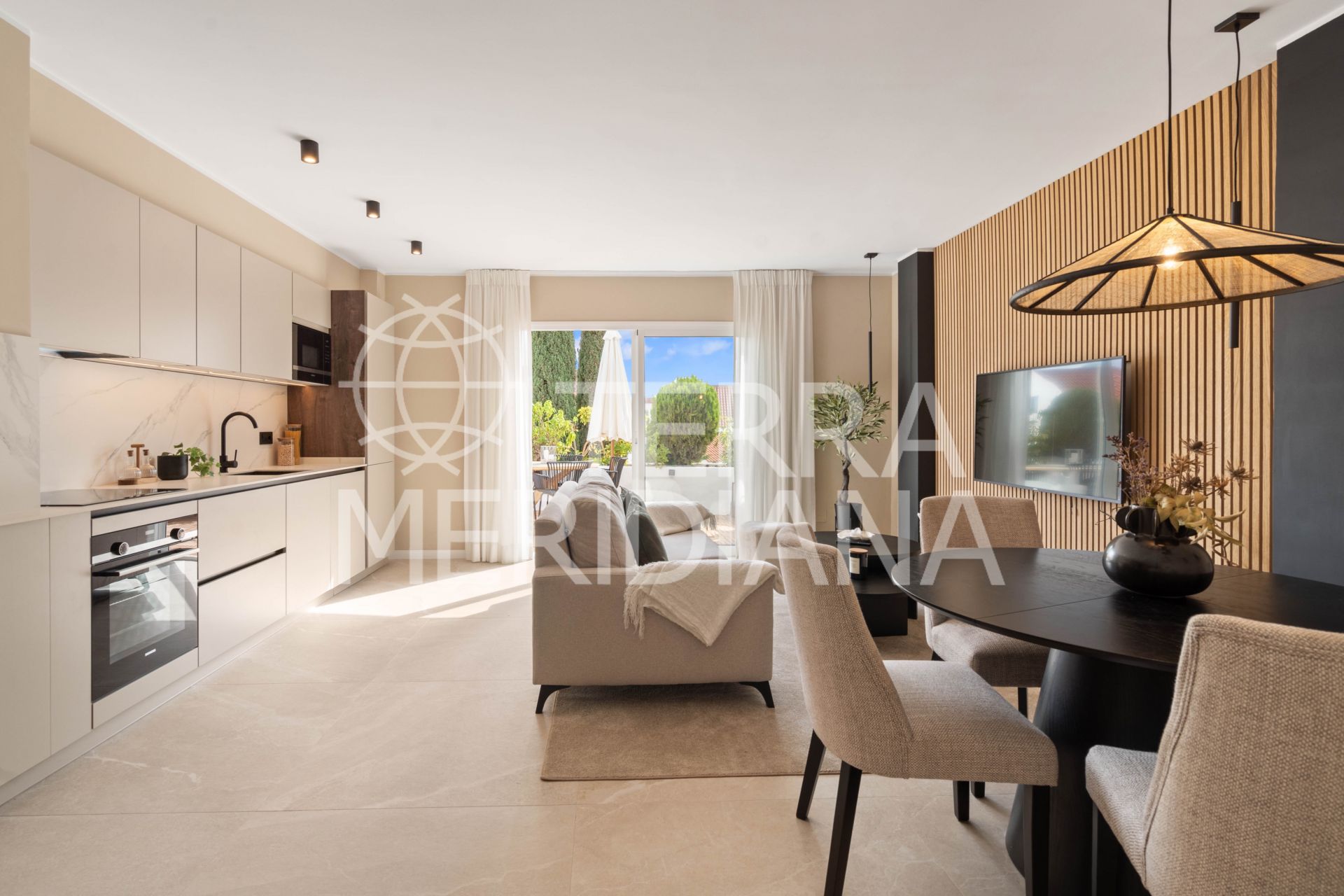 Apartment in Jardines de Andalucia, Marbella