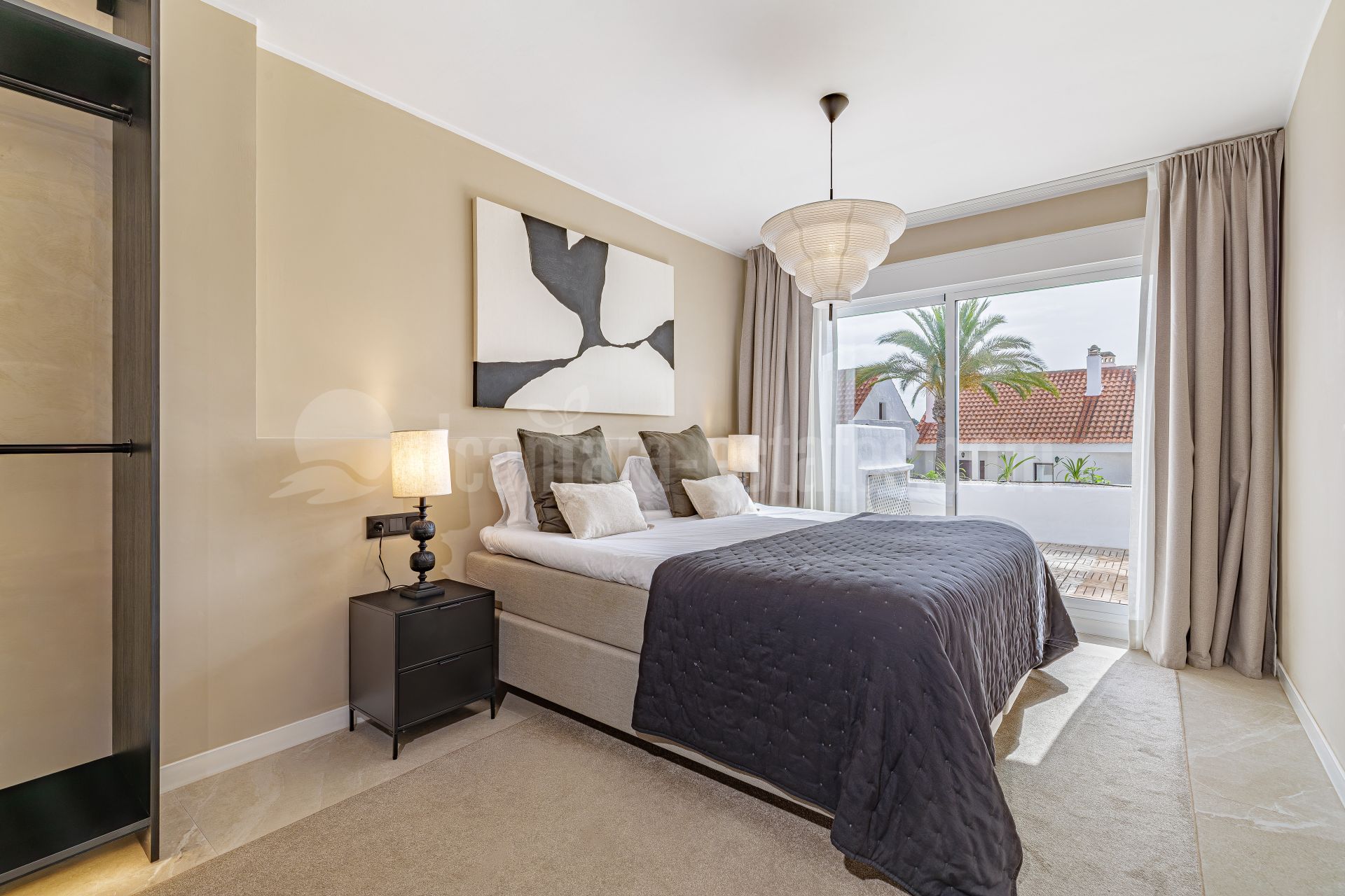 Apartamento en Jardines de Andalucia, Marbella