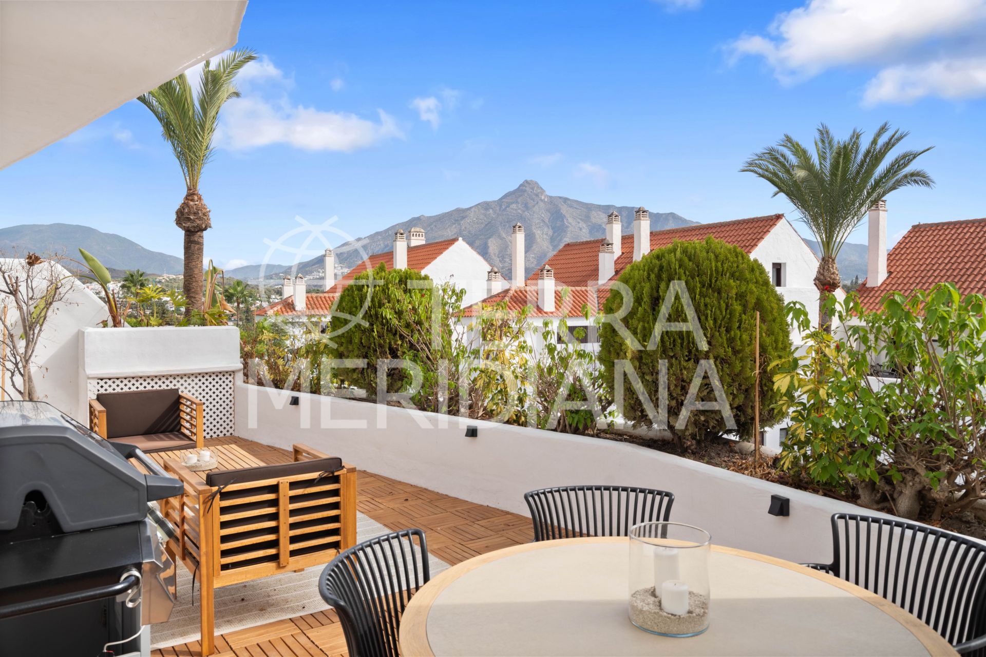 Apartment in Jardines de Andalucia, Marbella