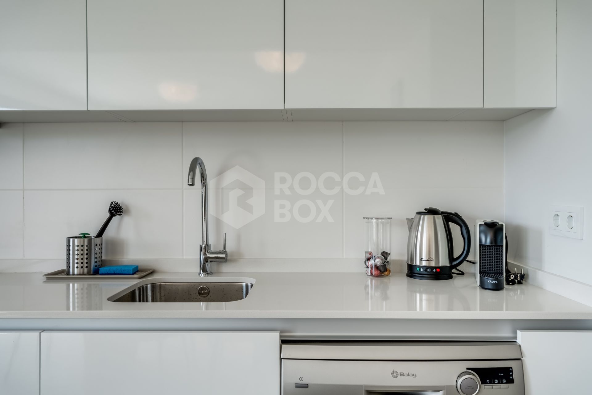 Modern 2-Bedroom Apartment in Aranya, Selwo – Estepona