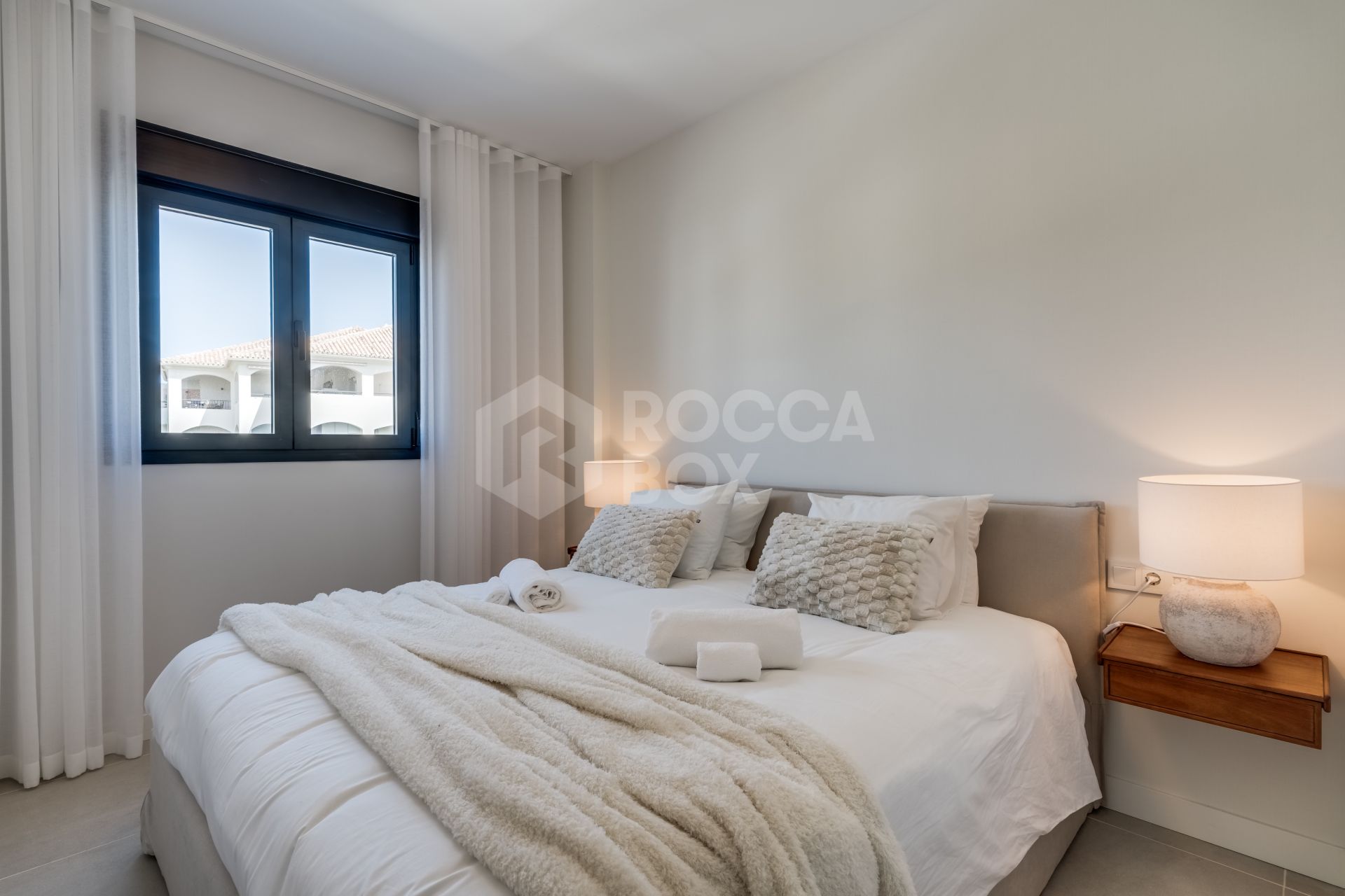Modern 2-Bedroom Apartment in Aranya, Selwo – Estepona