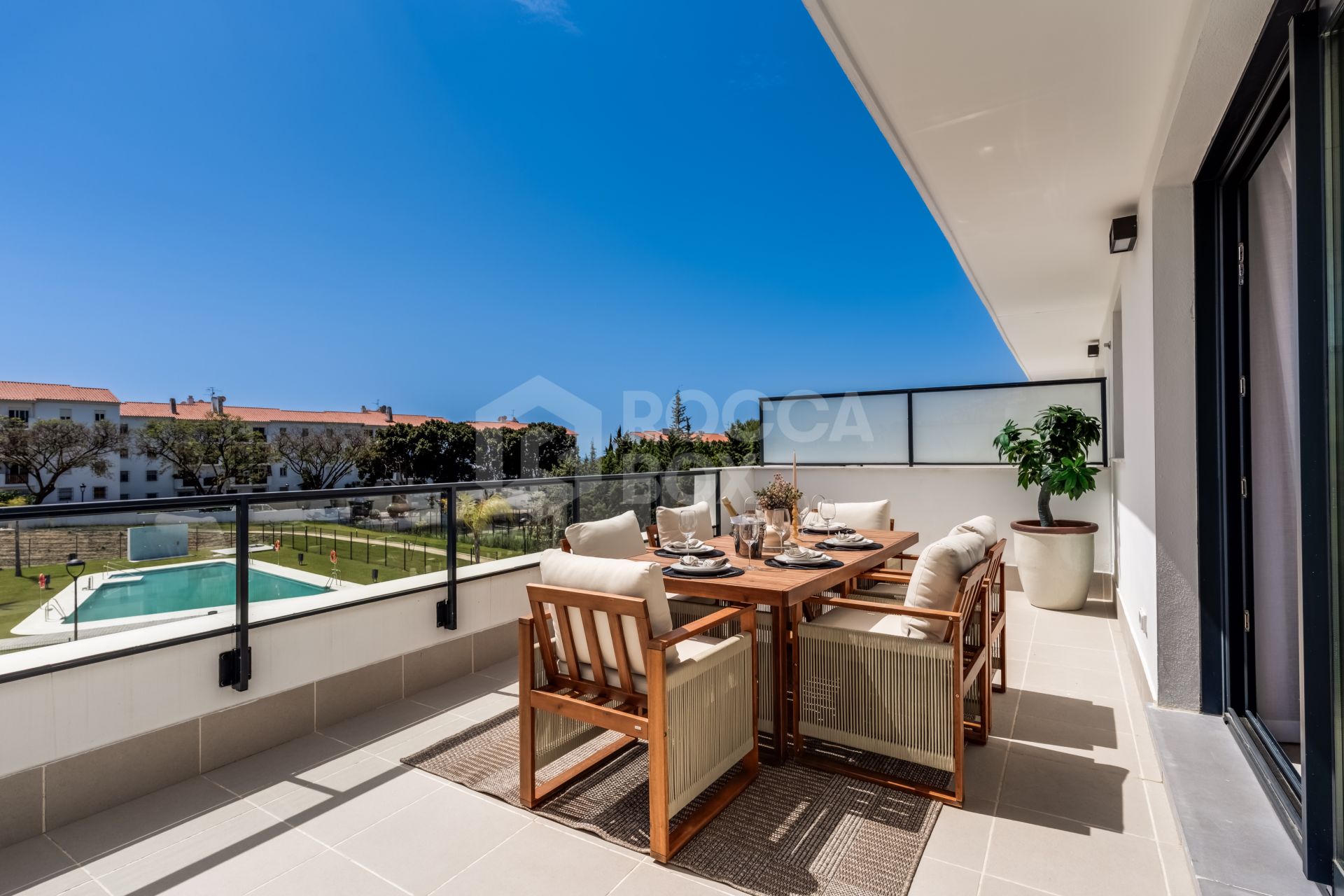 Modern 2-Bedroom Apartment in Aranya, Selwo – Estepona