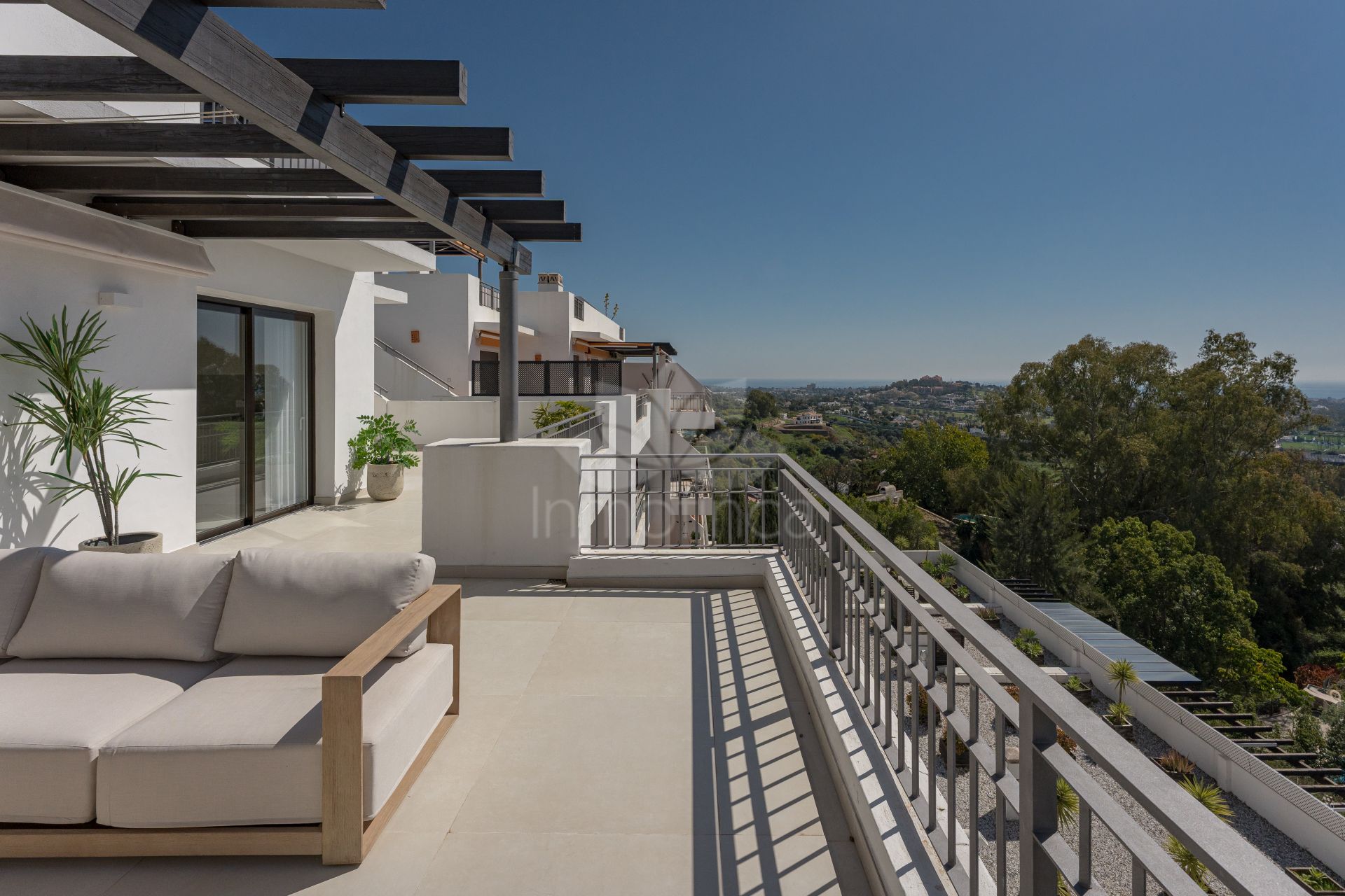 Duplex Penthouse in La Quinta, Benahavis