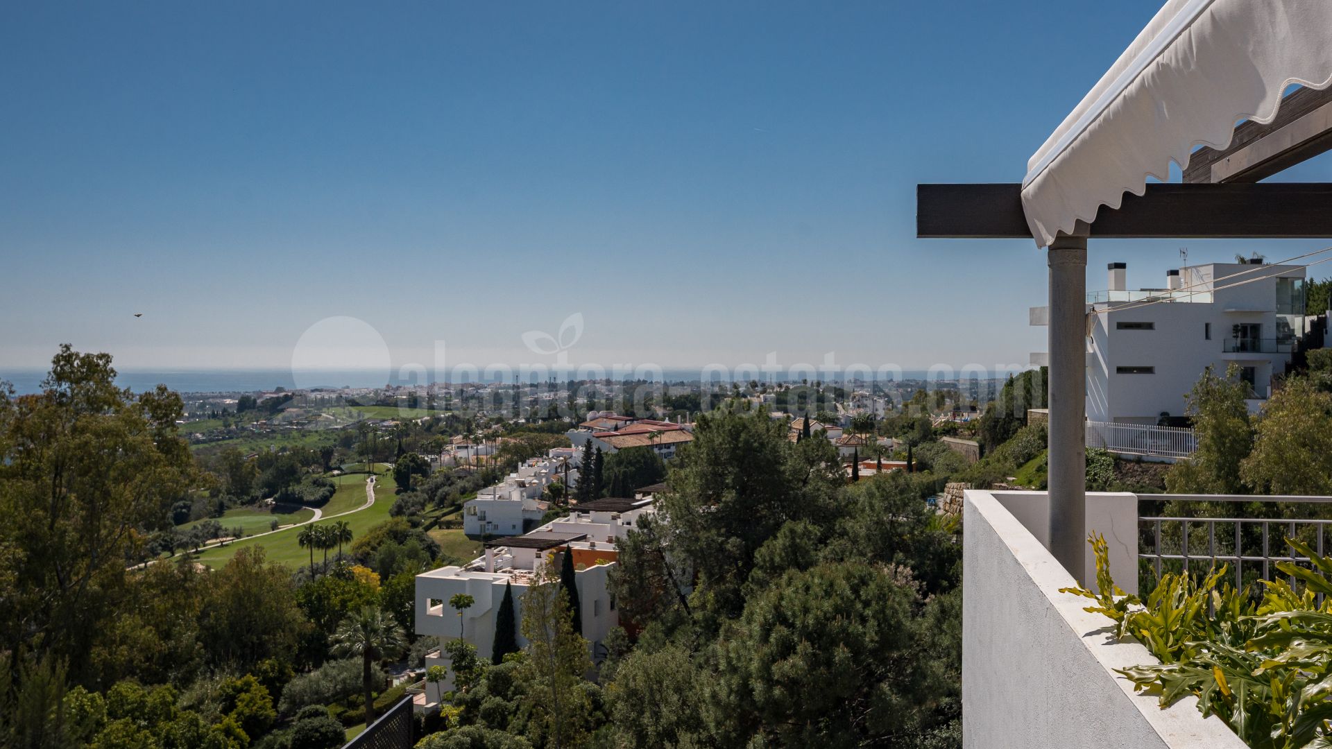 Atico Duplex en La Quinta, Benahavis