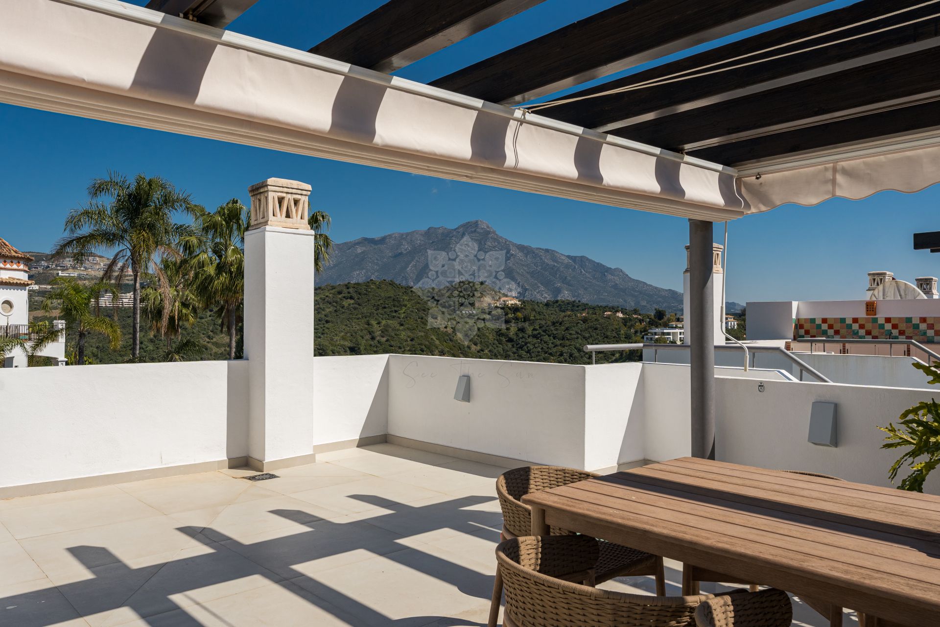 Duplex Penthouse w La Quinta, Benahavis