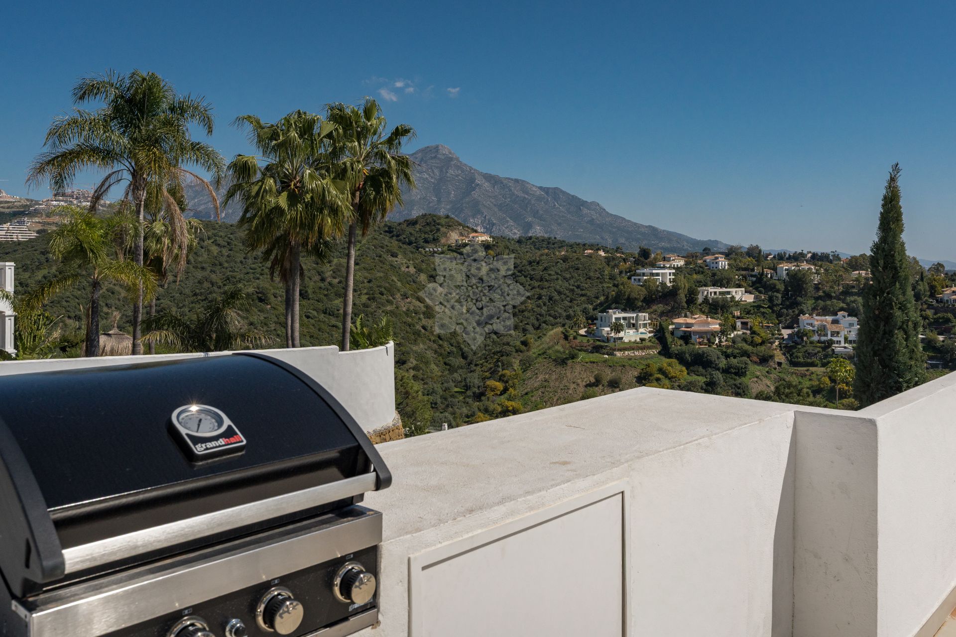 Duplex Penthouse w La Quinta, Benahavis