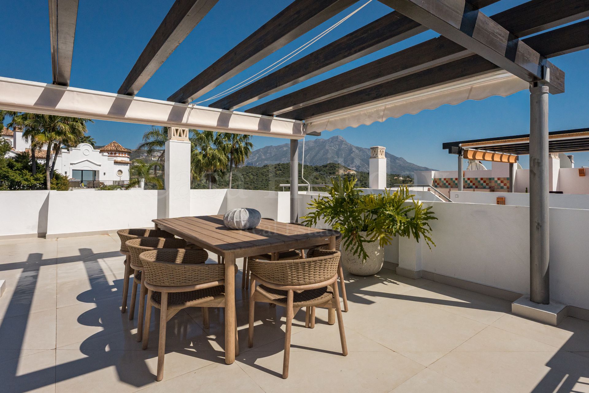 Atico Duplex en La Quinta, Benahavis