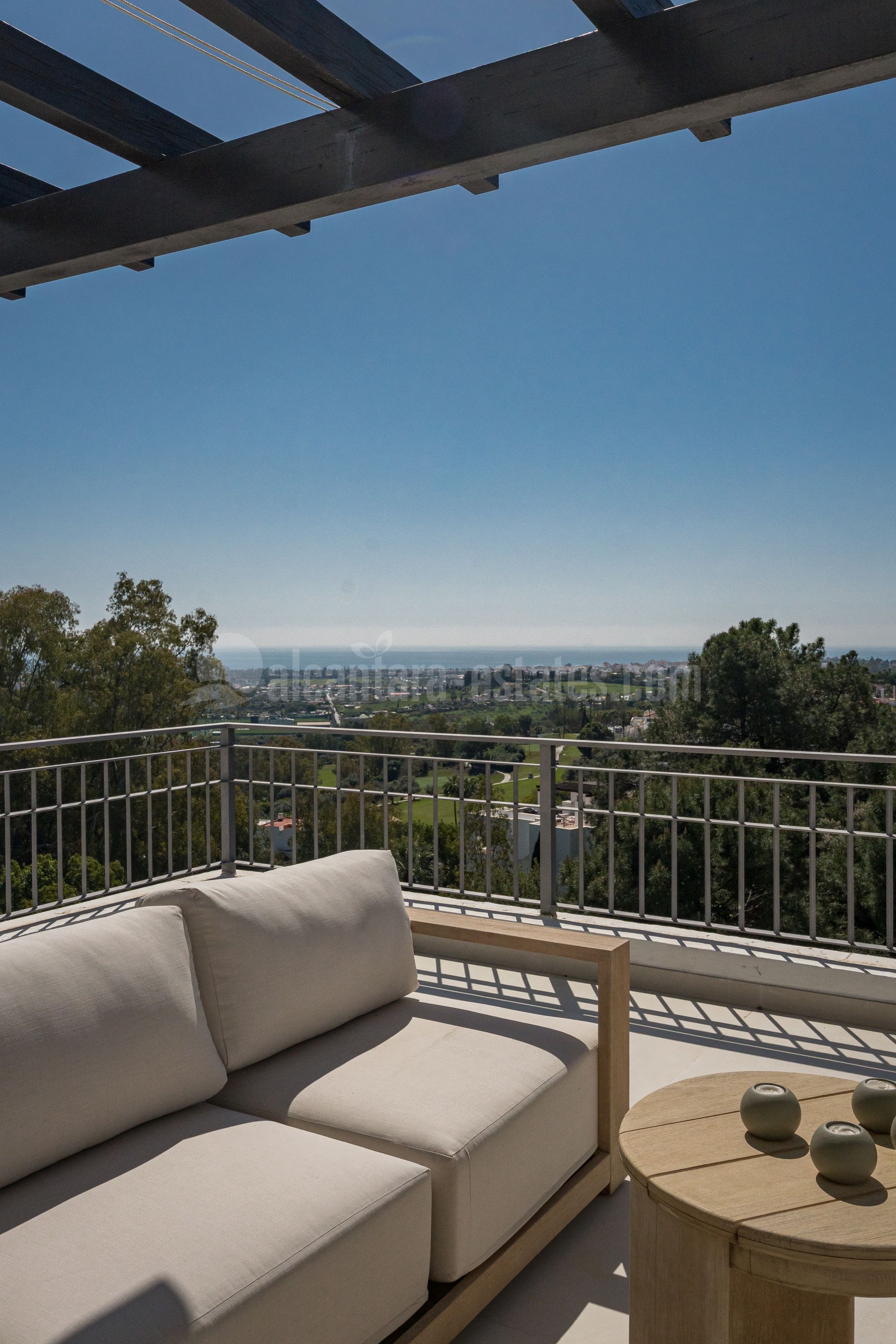 Atico Duplex en La Quinta, Benahavis