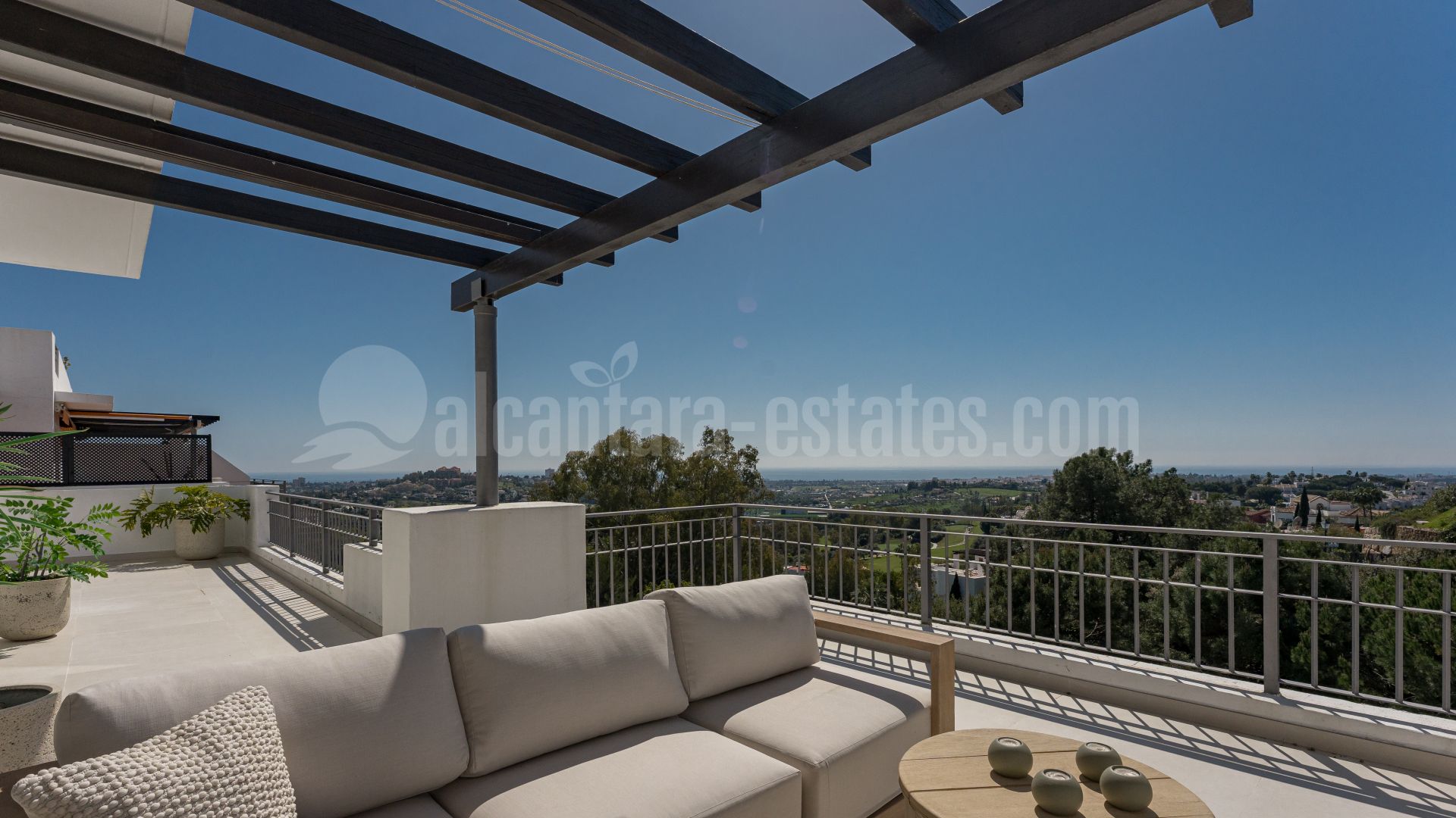 Atico Duplex en La Quinta, Benahavis