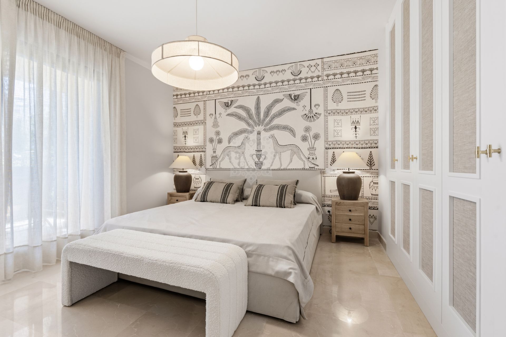 Ground Floor Apartment in Los Arqueros, Benahavis