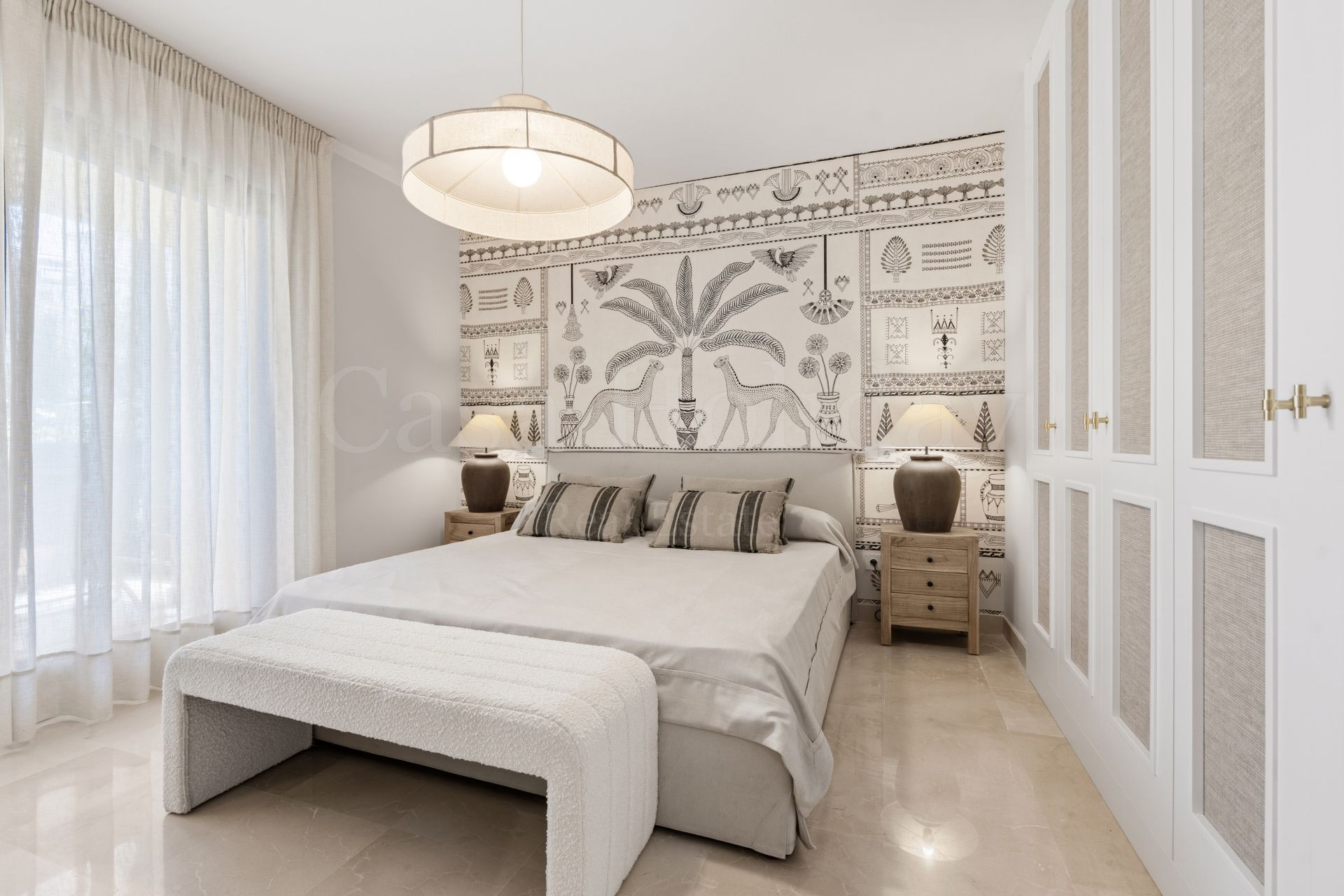 Ground Floor Apartment in Los Arqueros, Benahavis