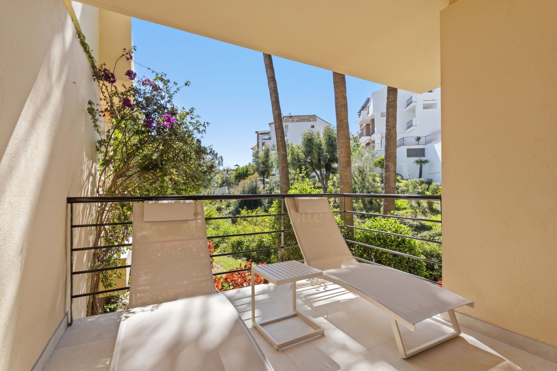 Ground Floor Apartment in Los Arqueros, Benahavis
