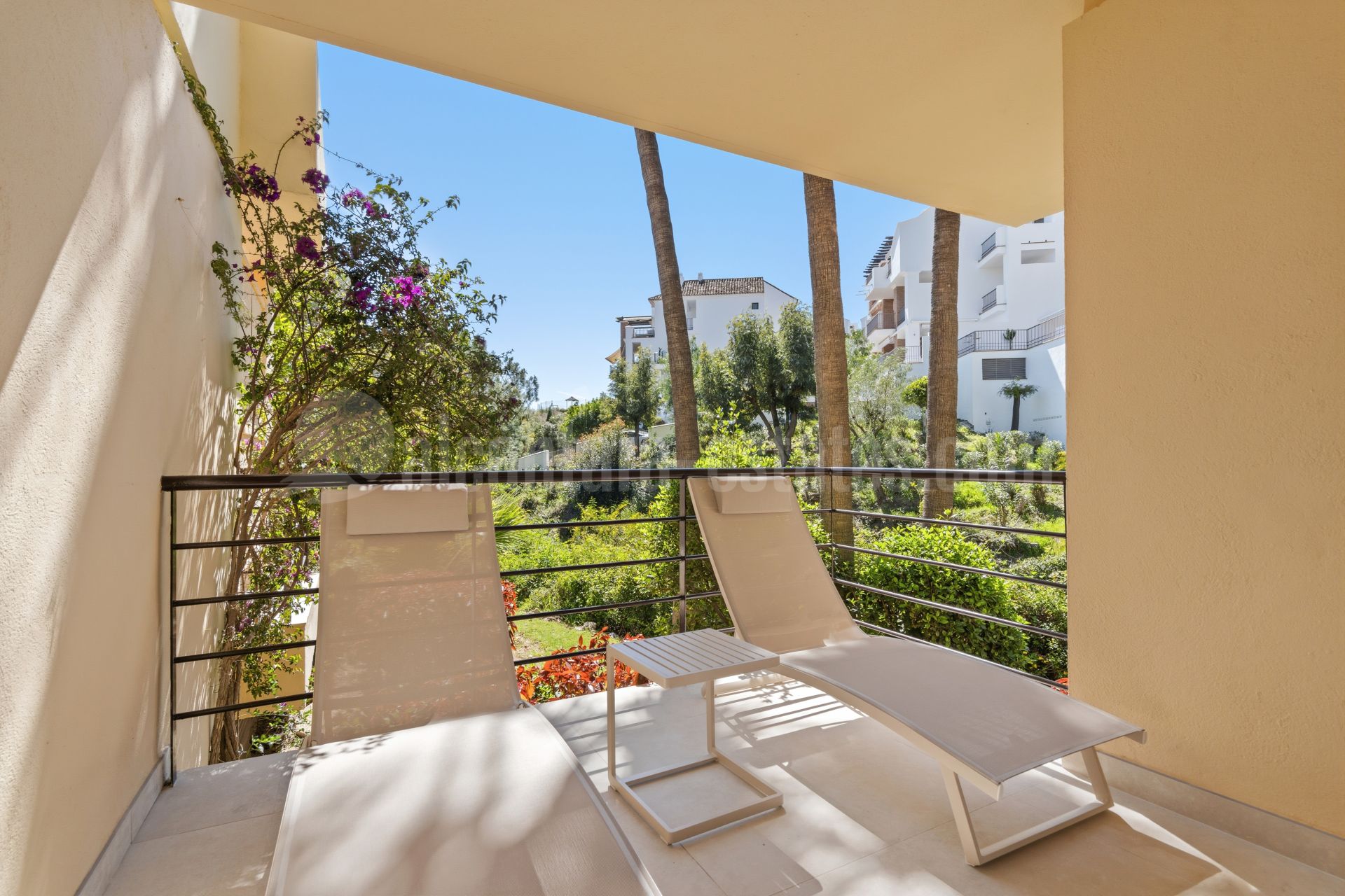 Ground Floor Apartment in Los Arqueros, Benahavis