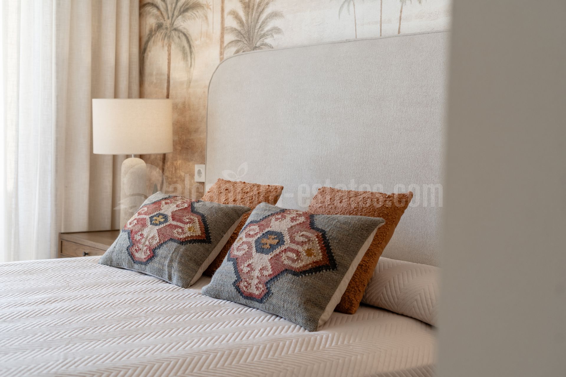 Ground Floor Apartment in Los Arqueros, Benahavis