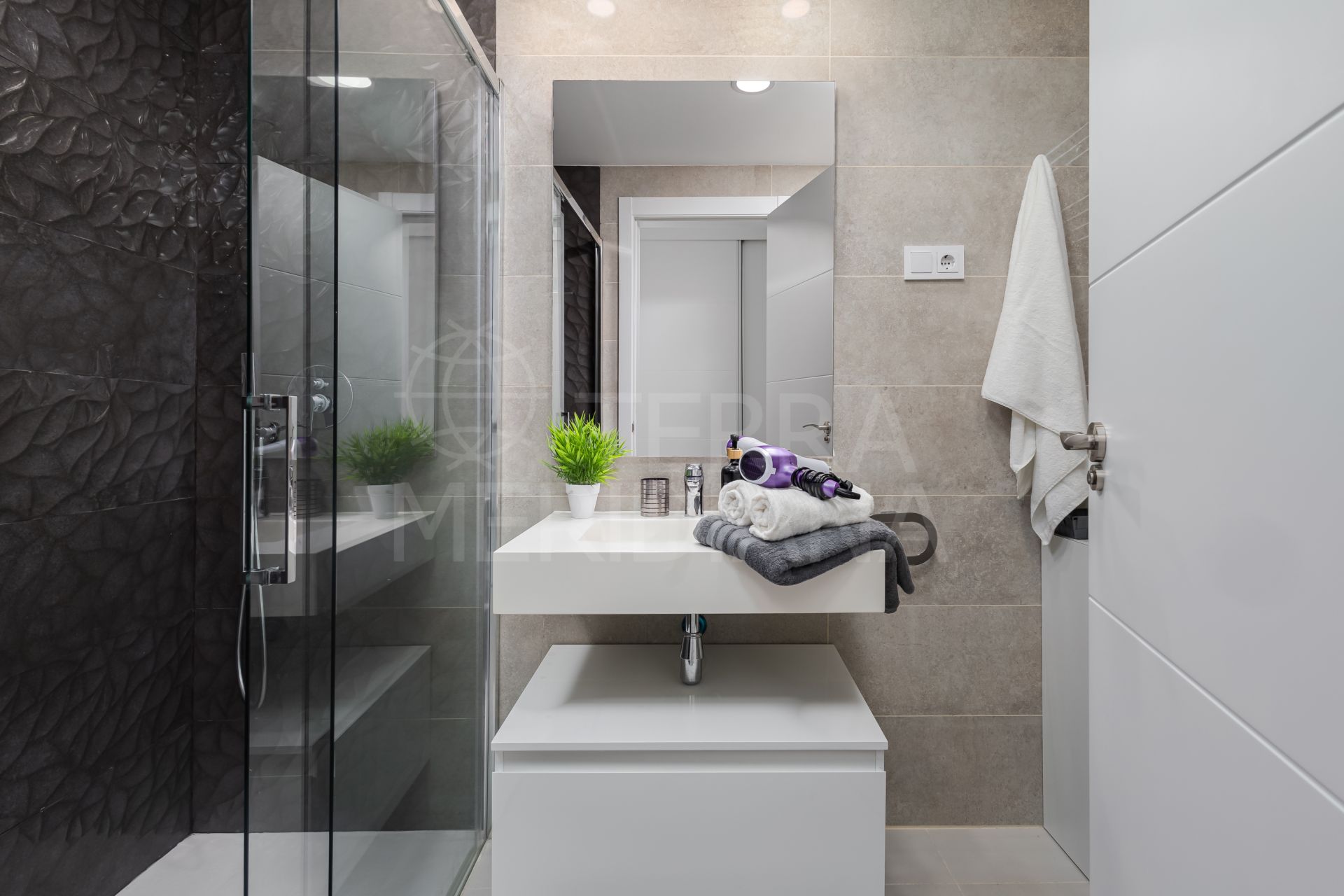 Apartment in Los Miradores del Sol, Estepona