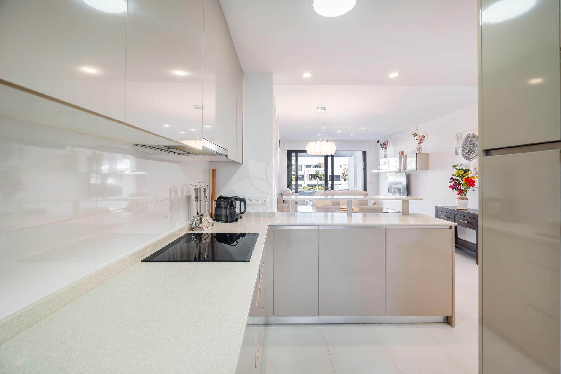 Apartamento en Los Miradores del Sol, Estepona