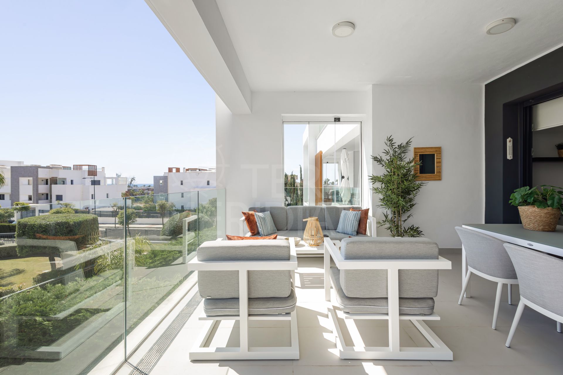 Apartment in Los Miradores del Sol, Estepona