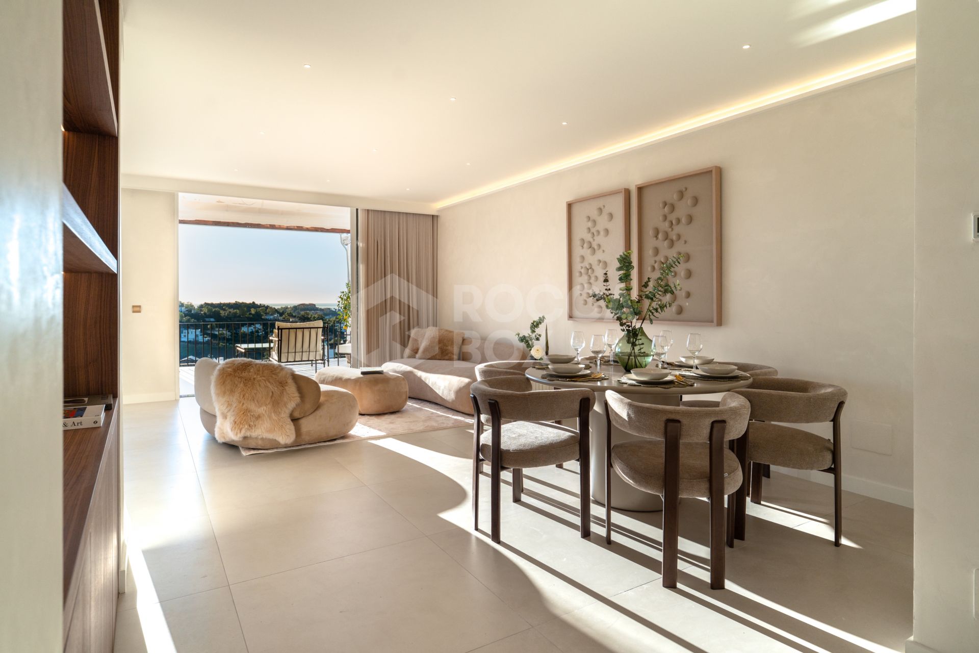 Stunning Duplex Penthouse with Panoramic Sea Views and private plunge pool in La Quinta