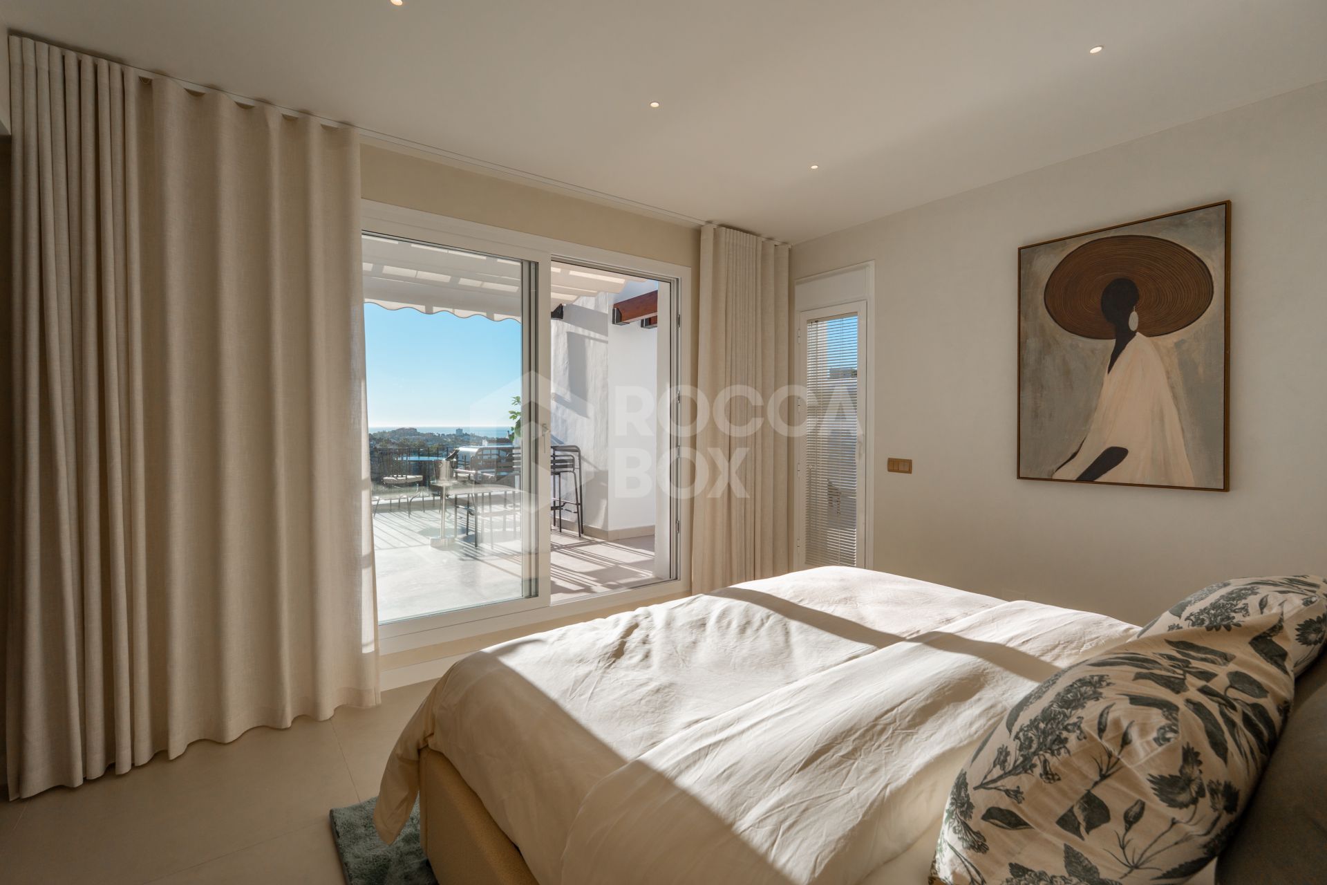 Stunning Duplex Penthouse with Panoramic Sea Views and private plunge pool in La Quinta