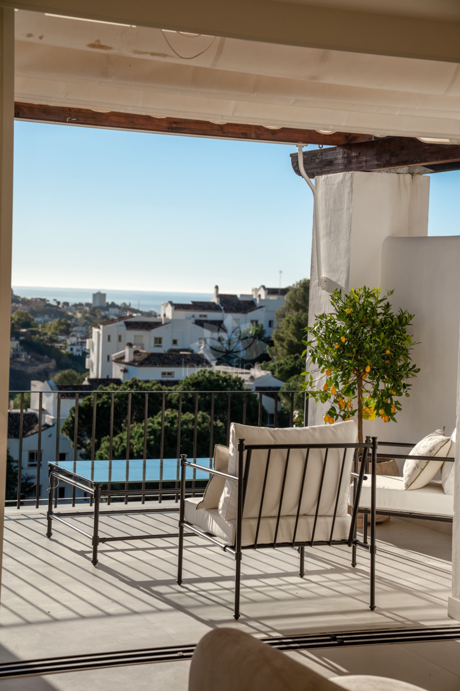 Duplex Penthouse in Altos de La Quinta, Benahavis