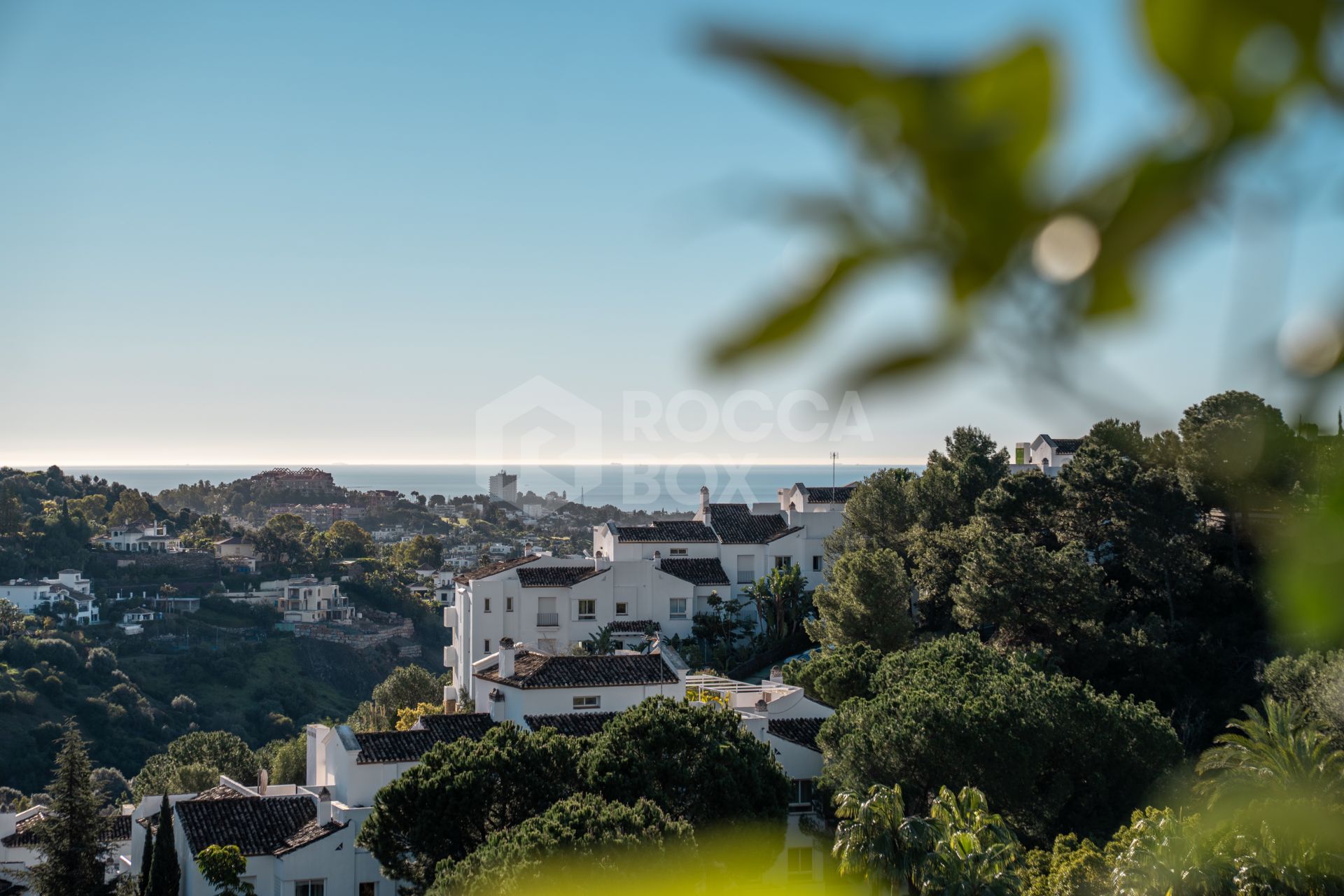 Stunning Duplex Penthouse with Panoramic Sea Views and private plunge pool in La Quinta