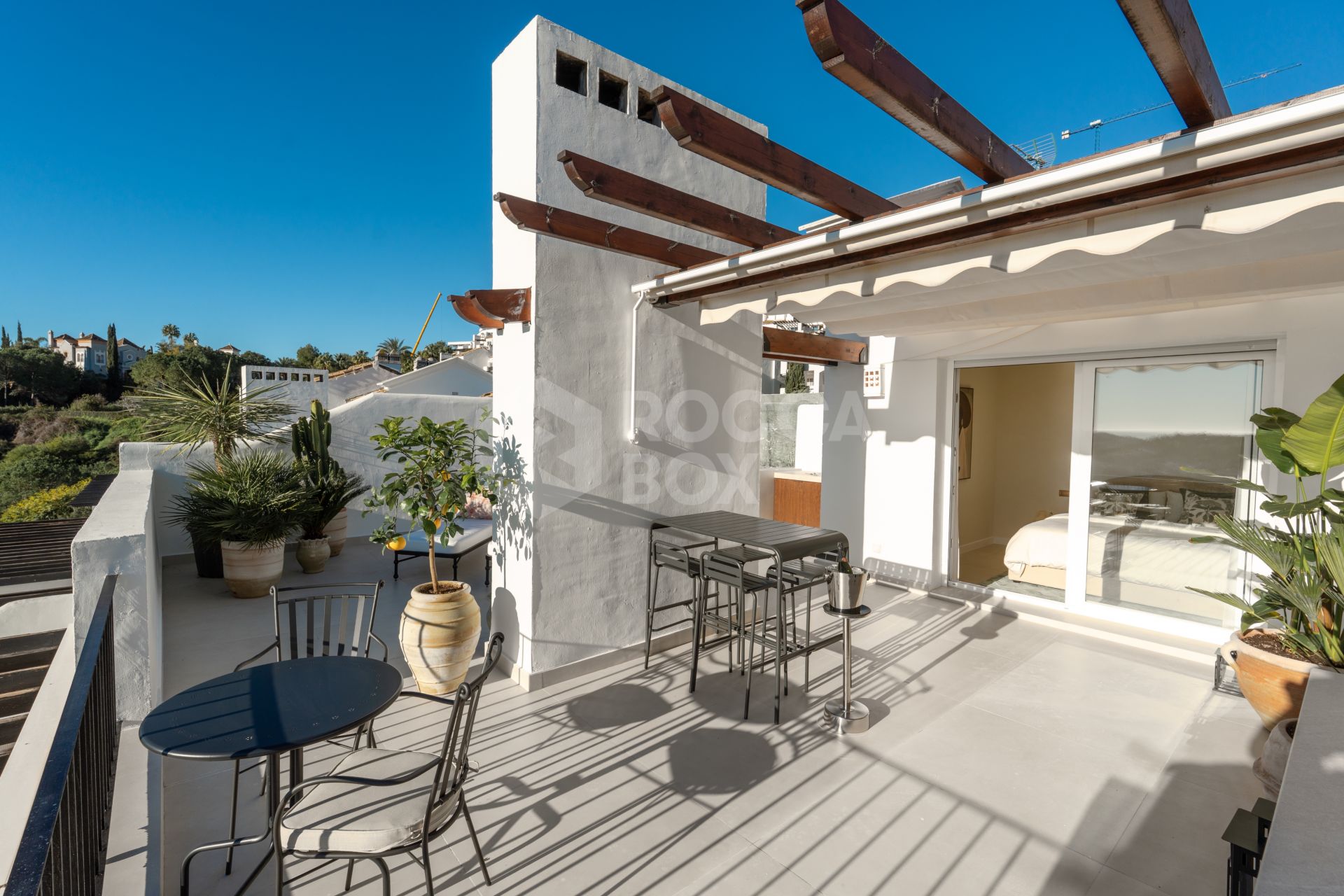 Stunning Duplex Penthouse with Panoramic Sea Views and private plunge pool in La Quinta