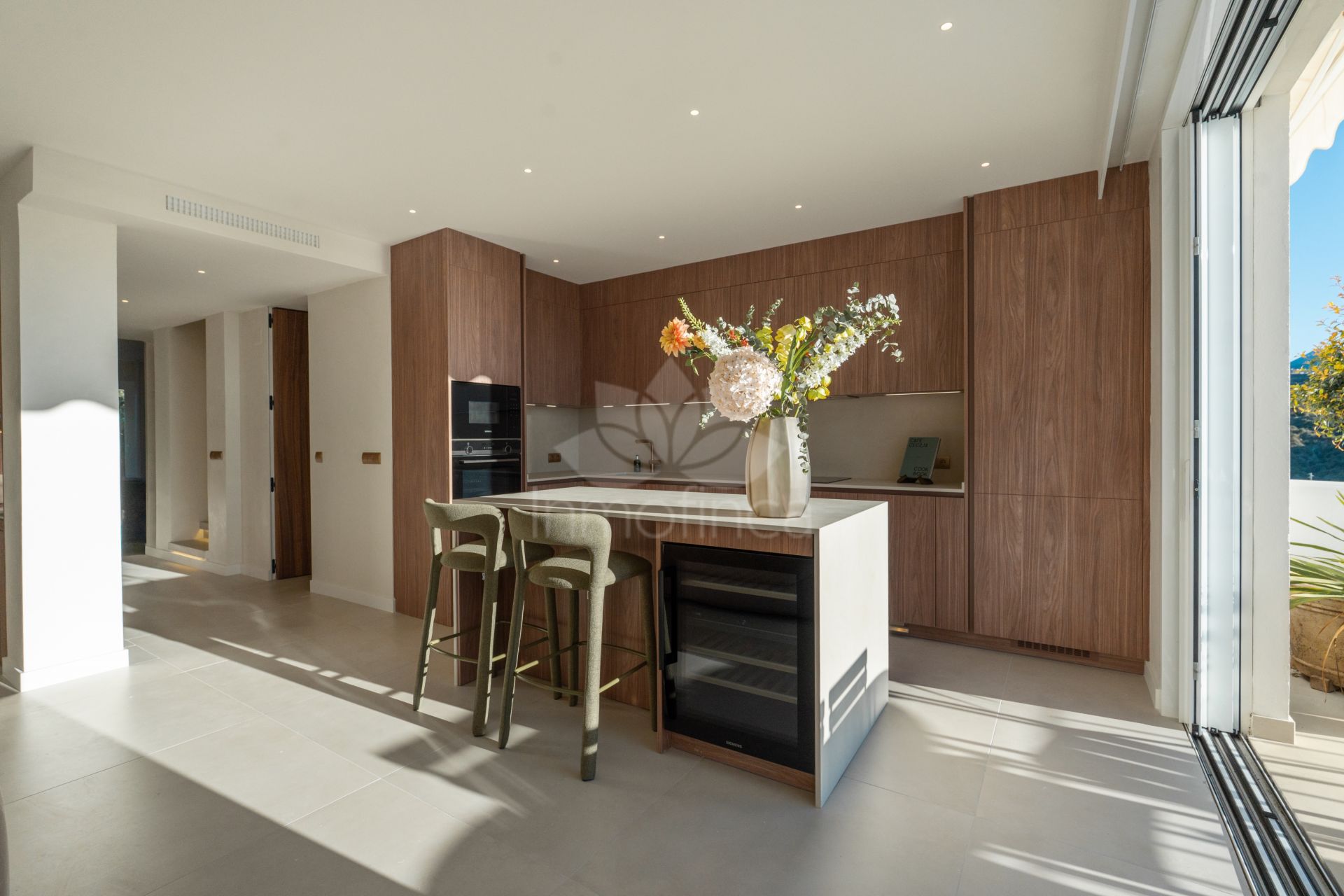 Duplex Penthouse in Altos de La Quinta, Benahavis