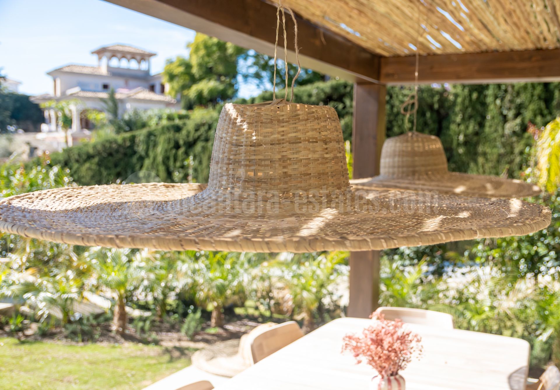 Semi Detached House in Altos del Paraiso, Benahavis