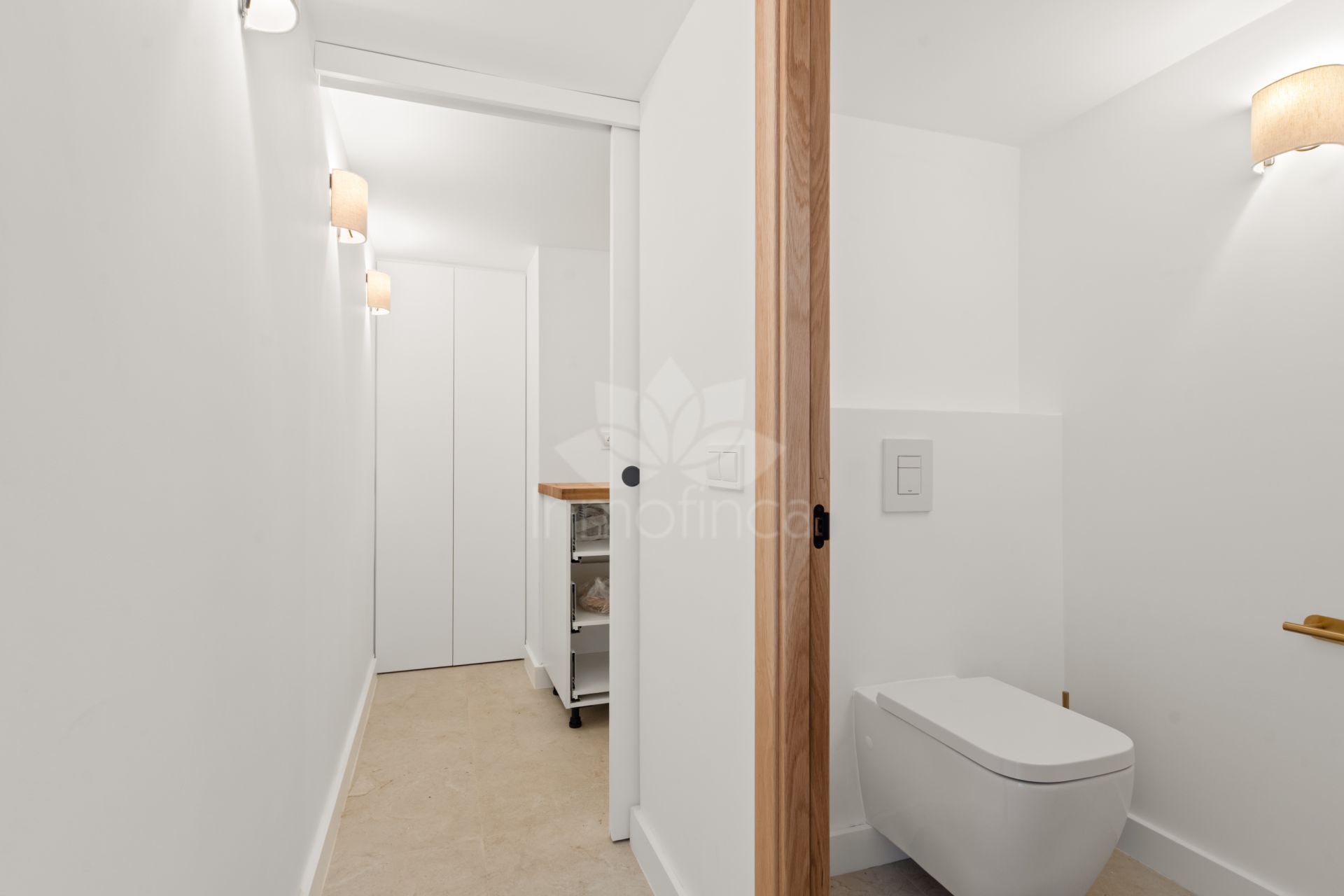 Semi Detached House in Altos del Paraiso, Benahavis