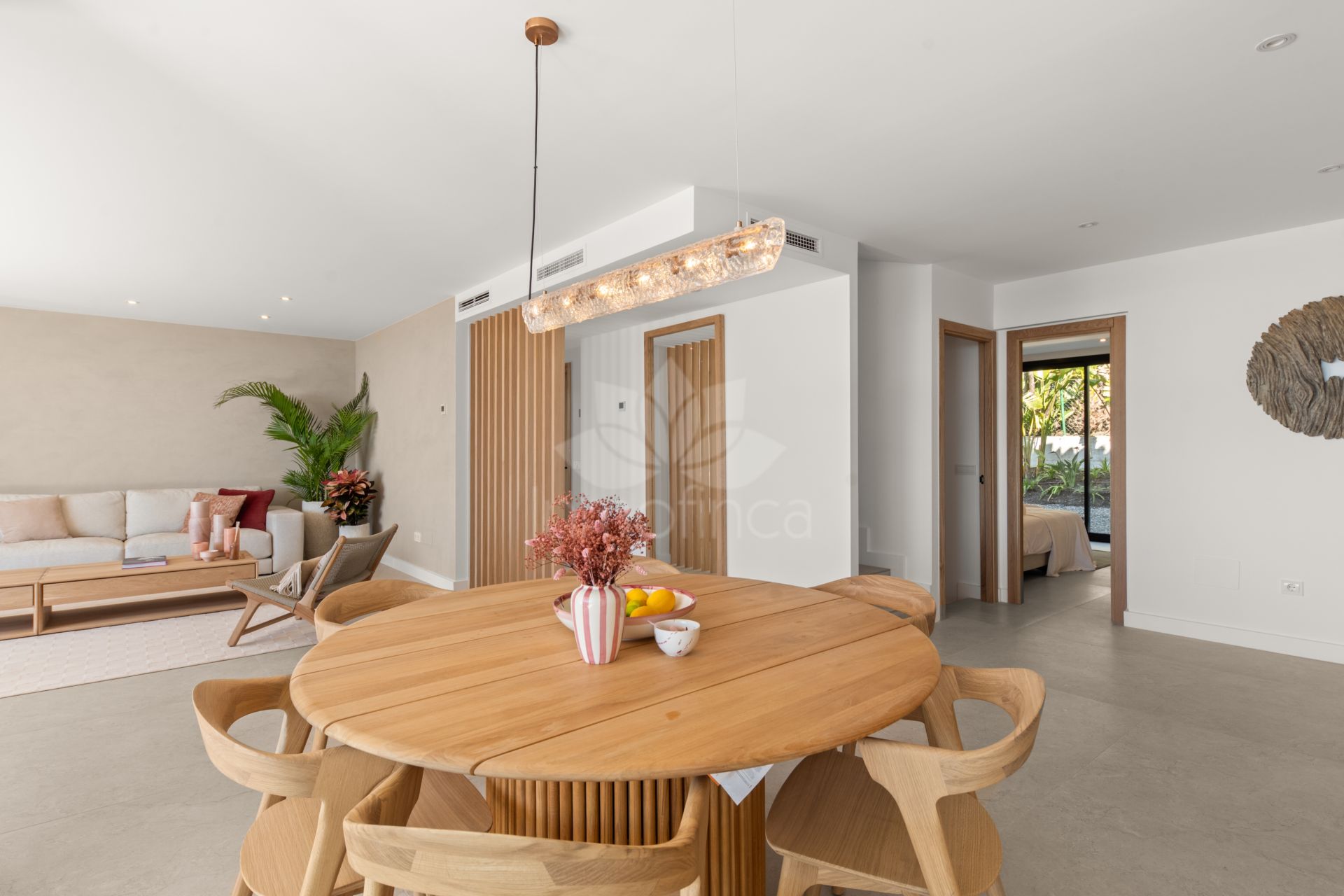 Semi Detached House in Altos del Paraiso, Benahavis