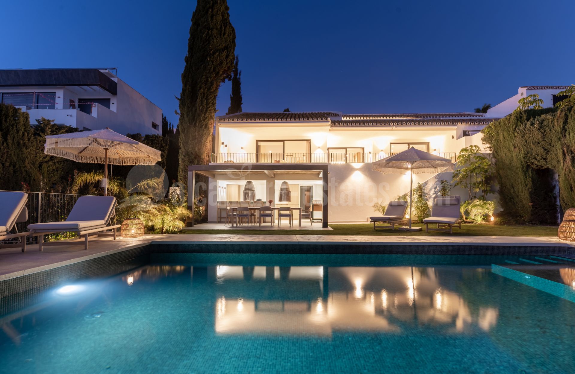 Semi Detached House in Altos del Paraiso, Benahavis