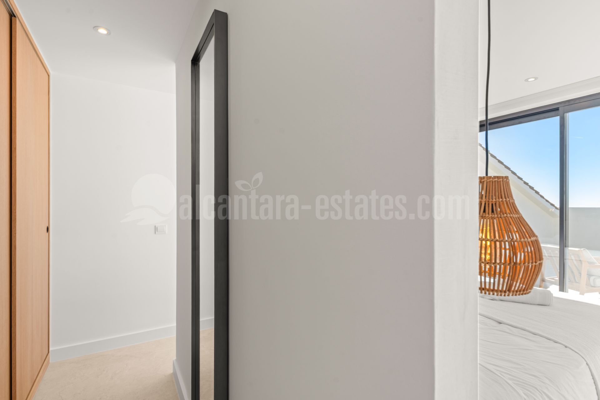 Semi Detached House in Altos del Paraiso, Benahavis